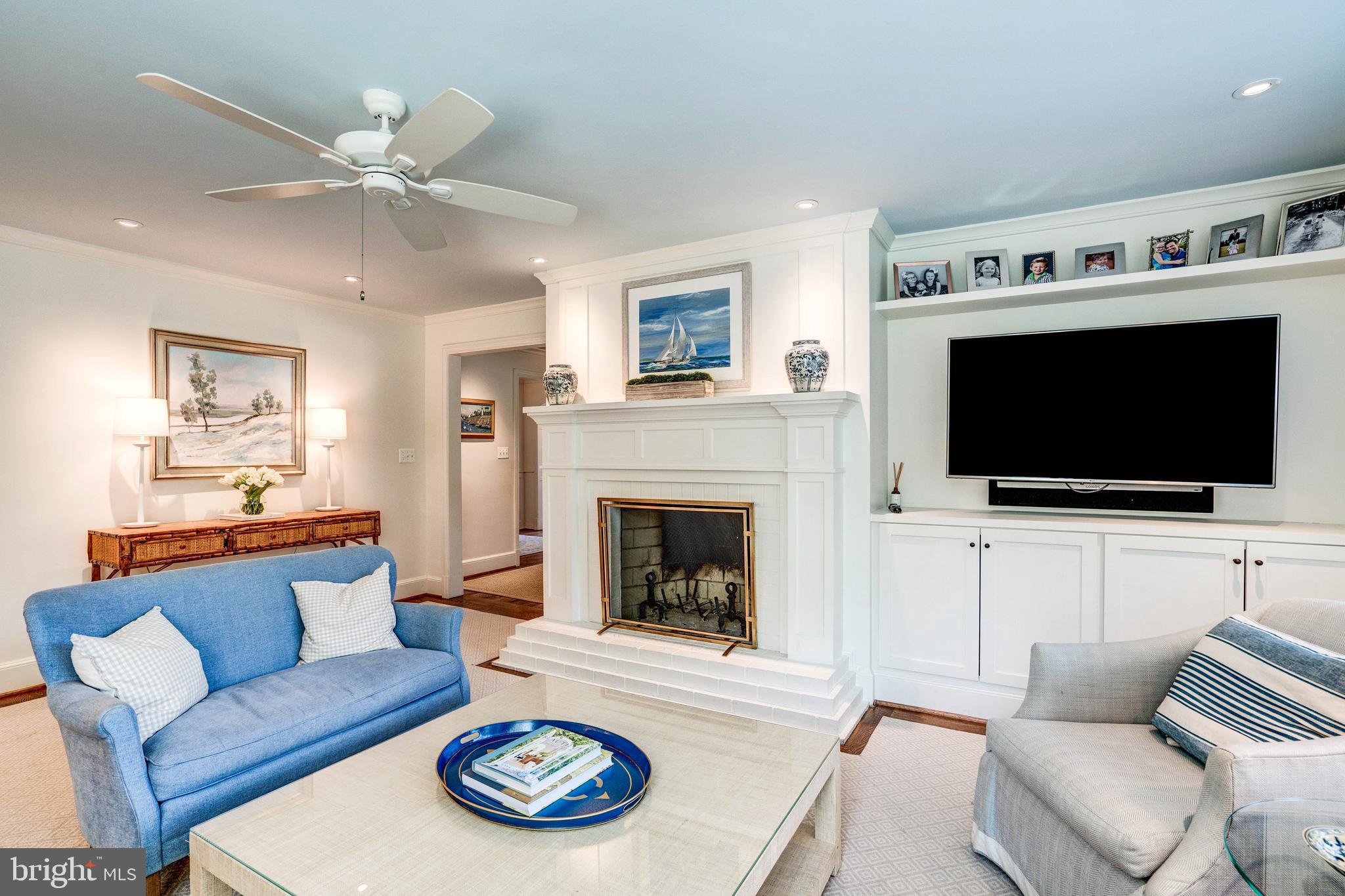 WESTMORELAND HILLS - Residential