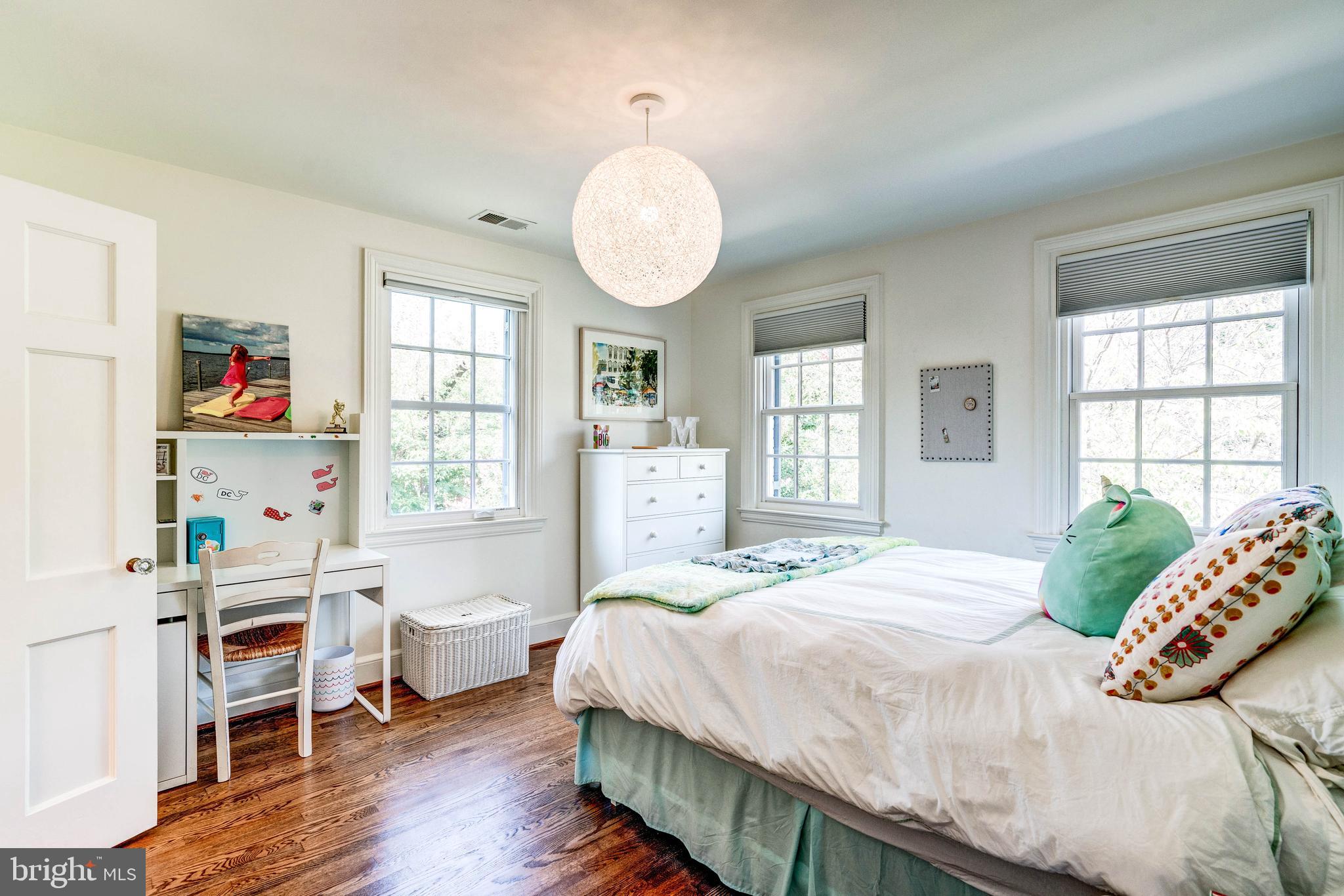 WESTMORELAND HILLS - Residential