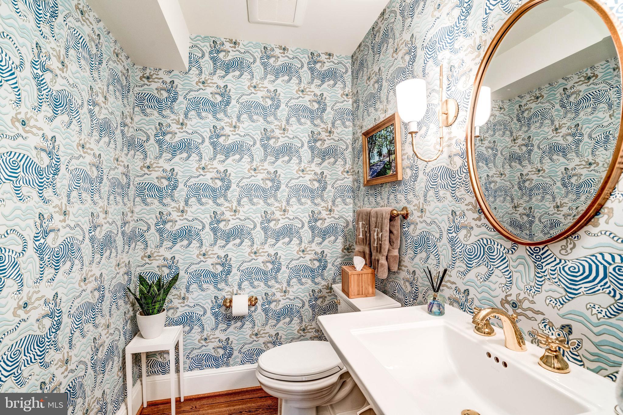 WESTMORELAND HILLS - Residential