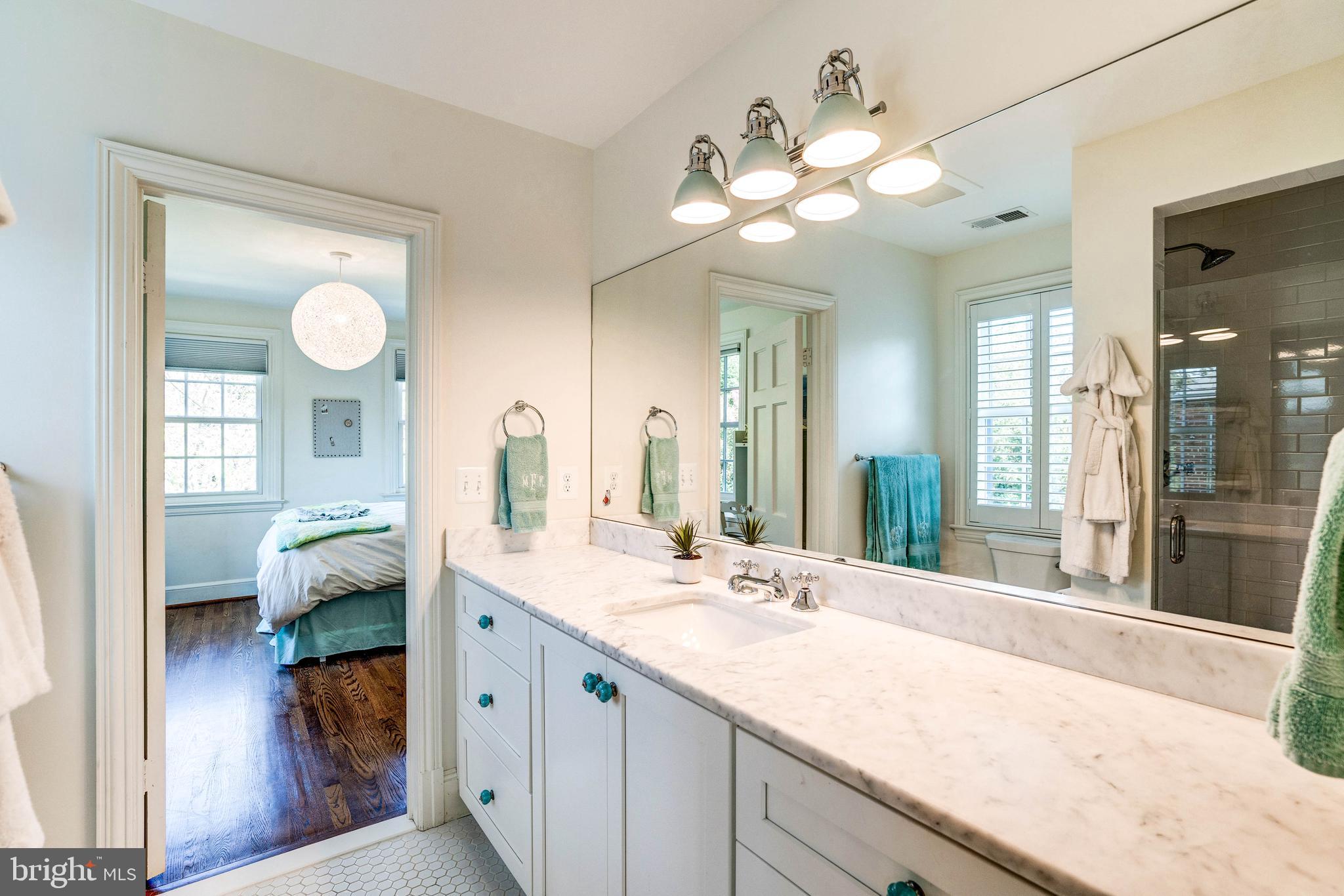 WESTMORELAND HILLS - Residential