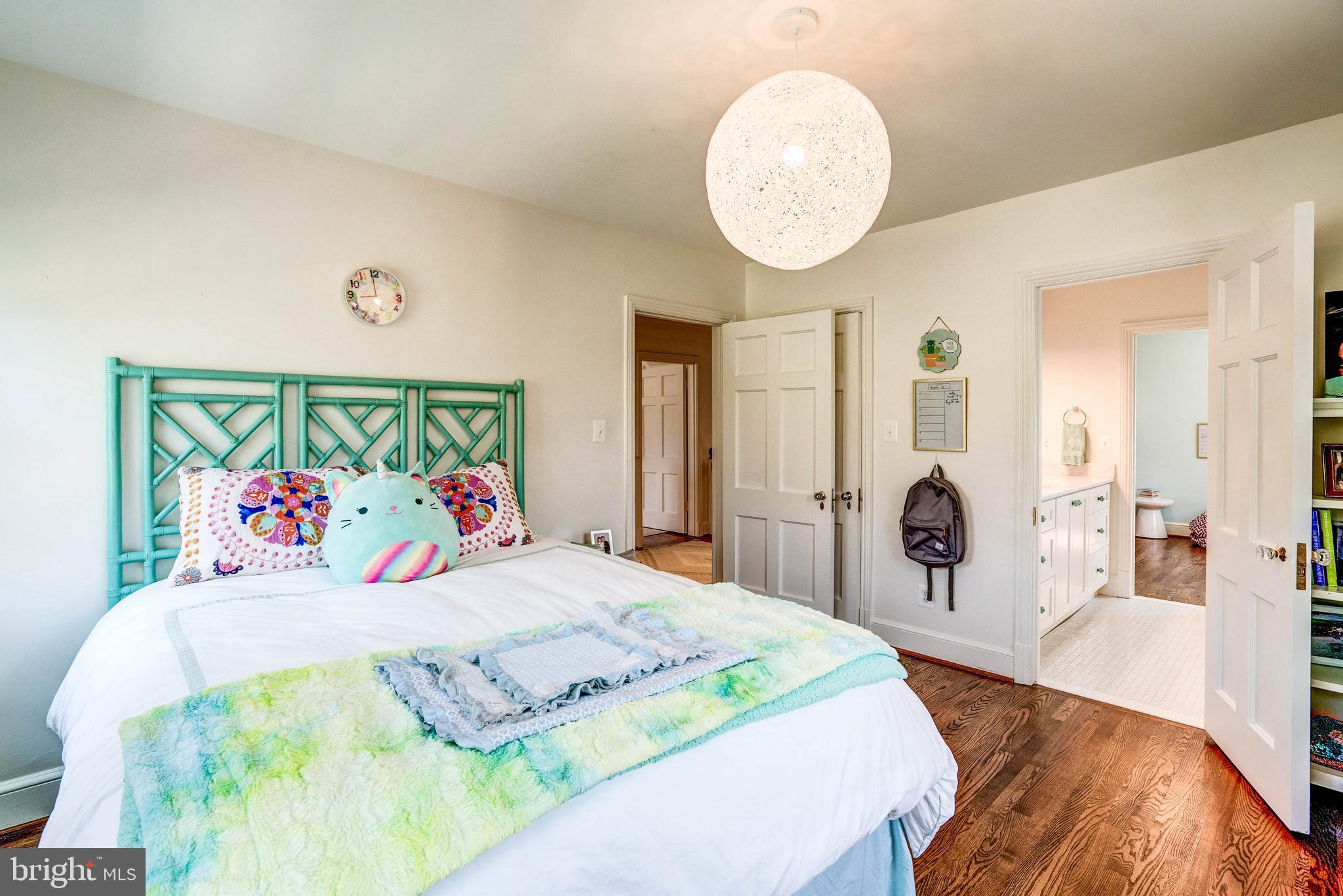 WESTMORELAND HILLS - Residential