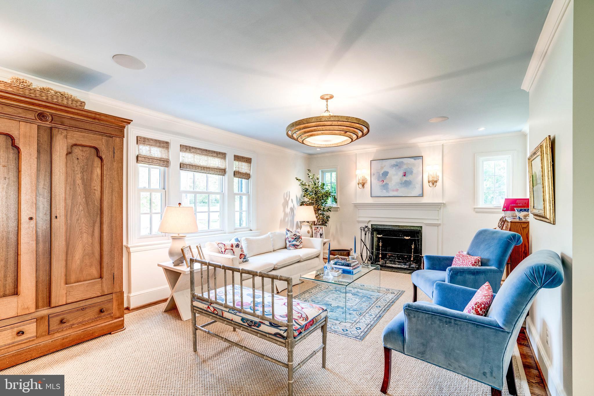 WESTMORELAND HILLS - Residential