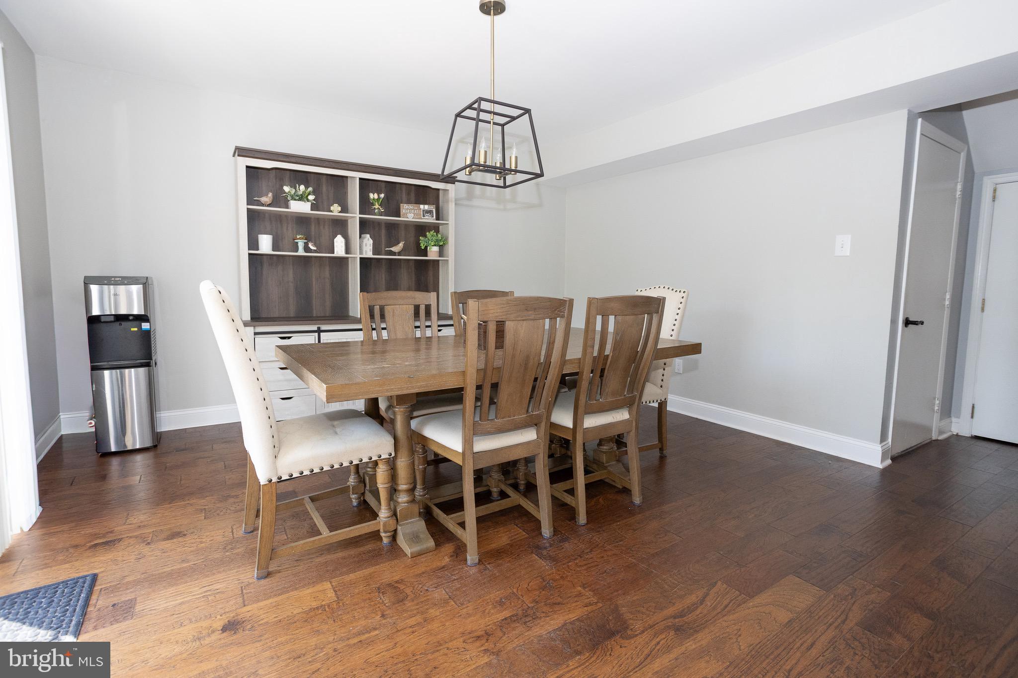 NESHAMINY VALLEY - Residential