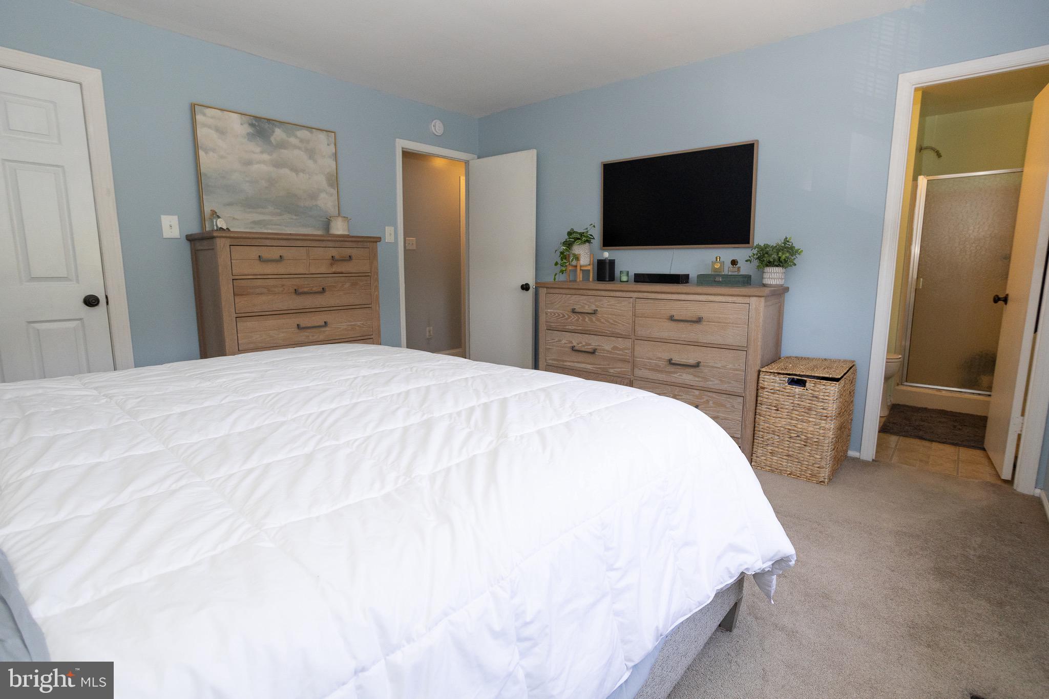 NESHAMINY VALLEY - Residential