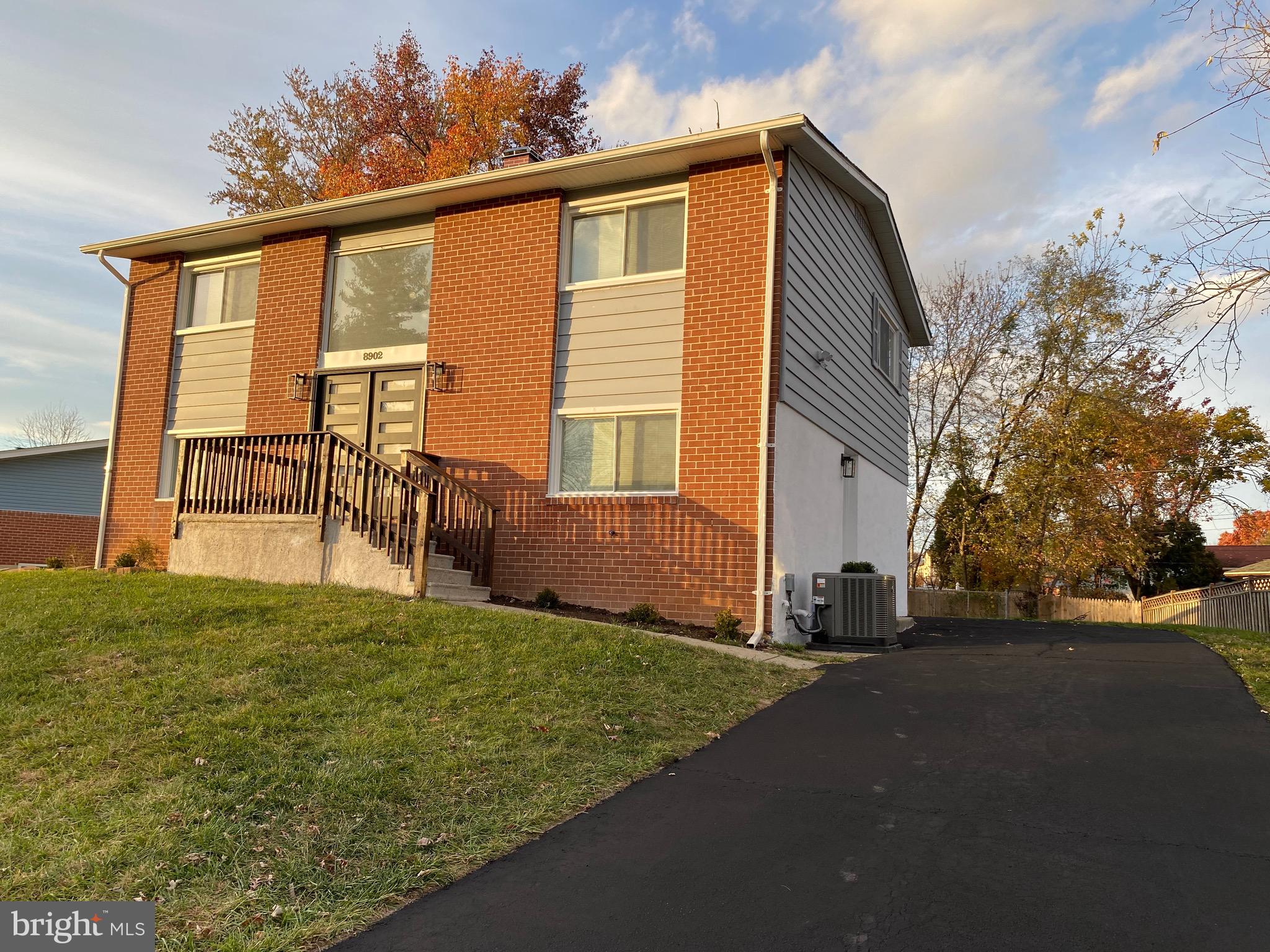 SPRINGBROOK - Residential