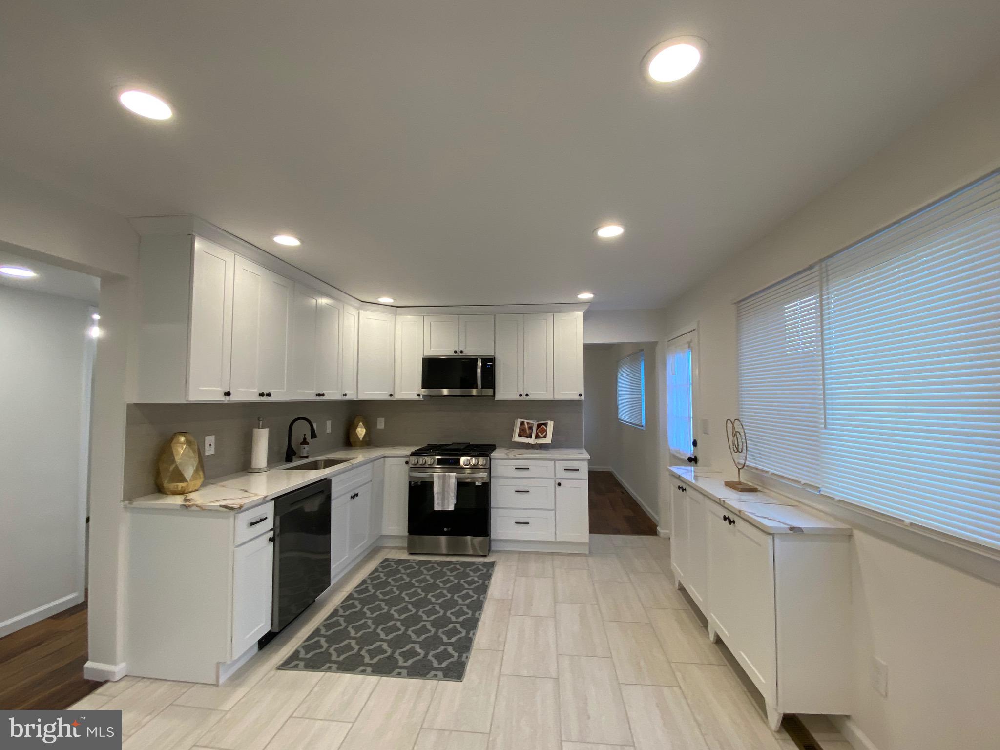 SPRINGBROOK - Residential