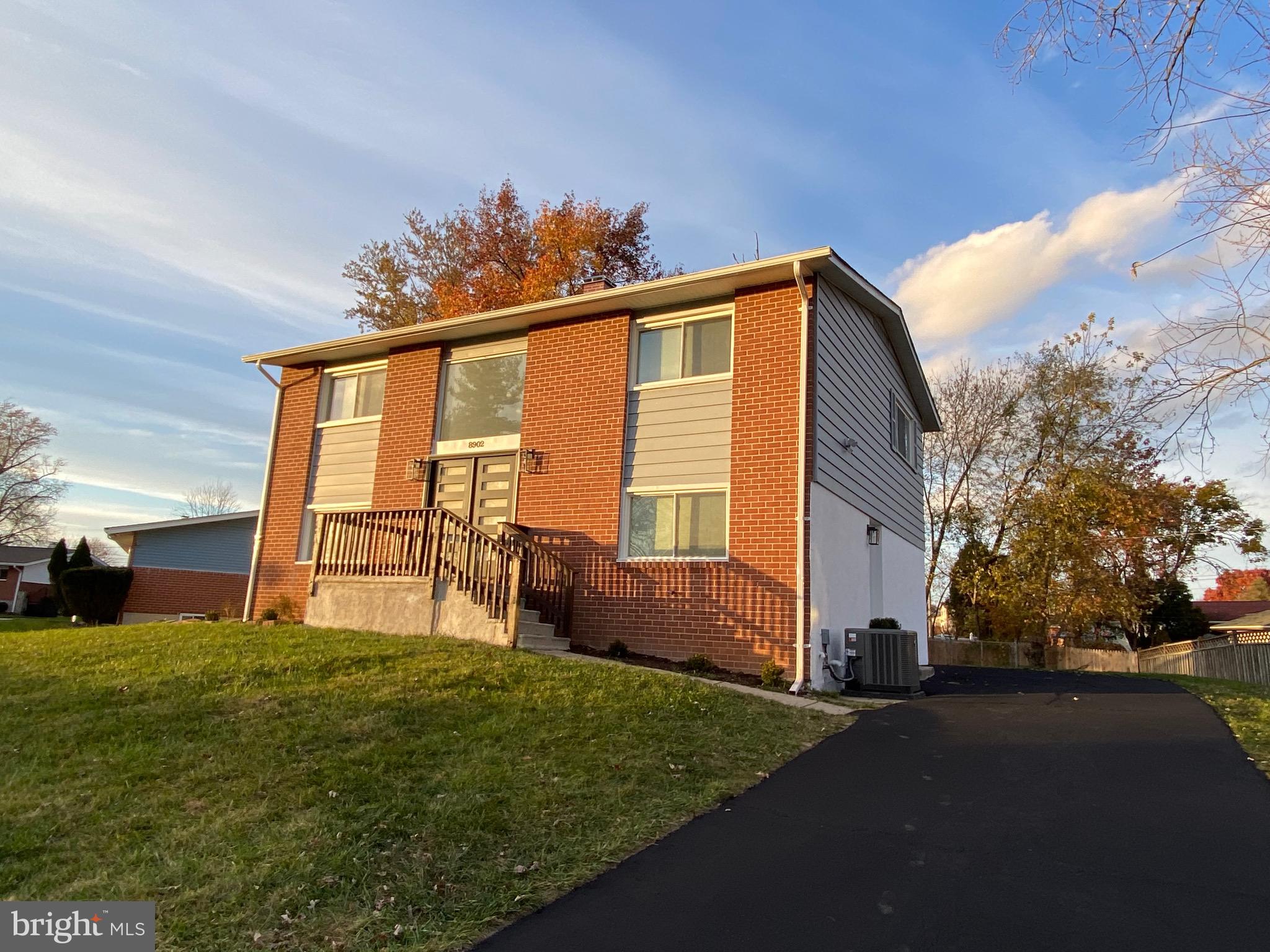 SPRINGBROOK - Residential