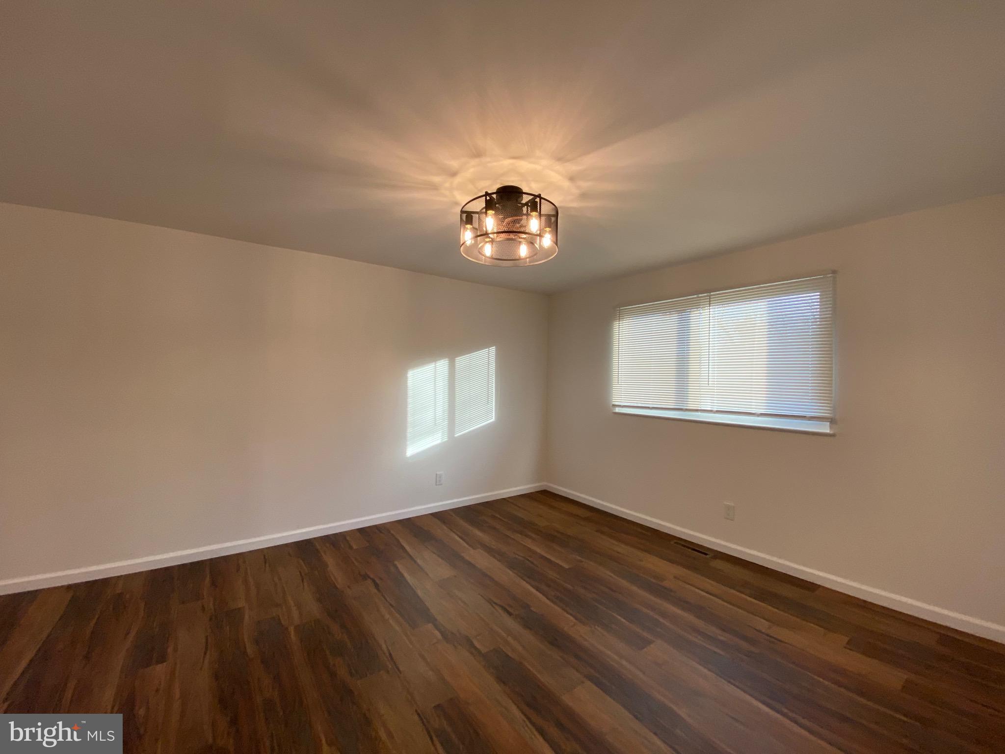 SPRINGBROOK - Residential