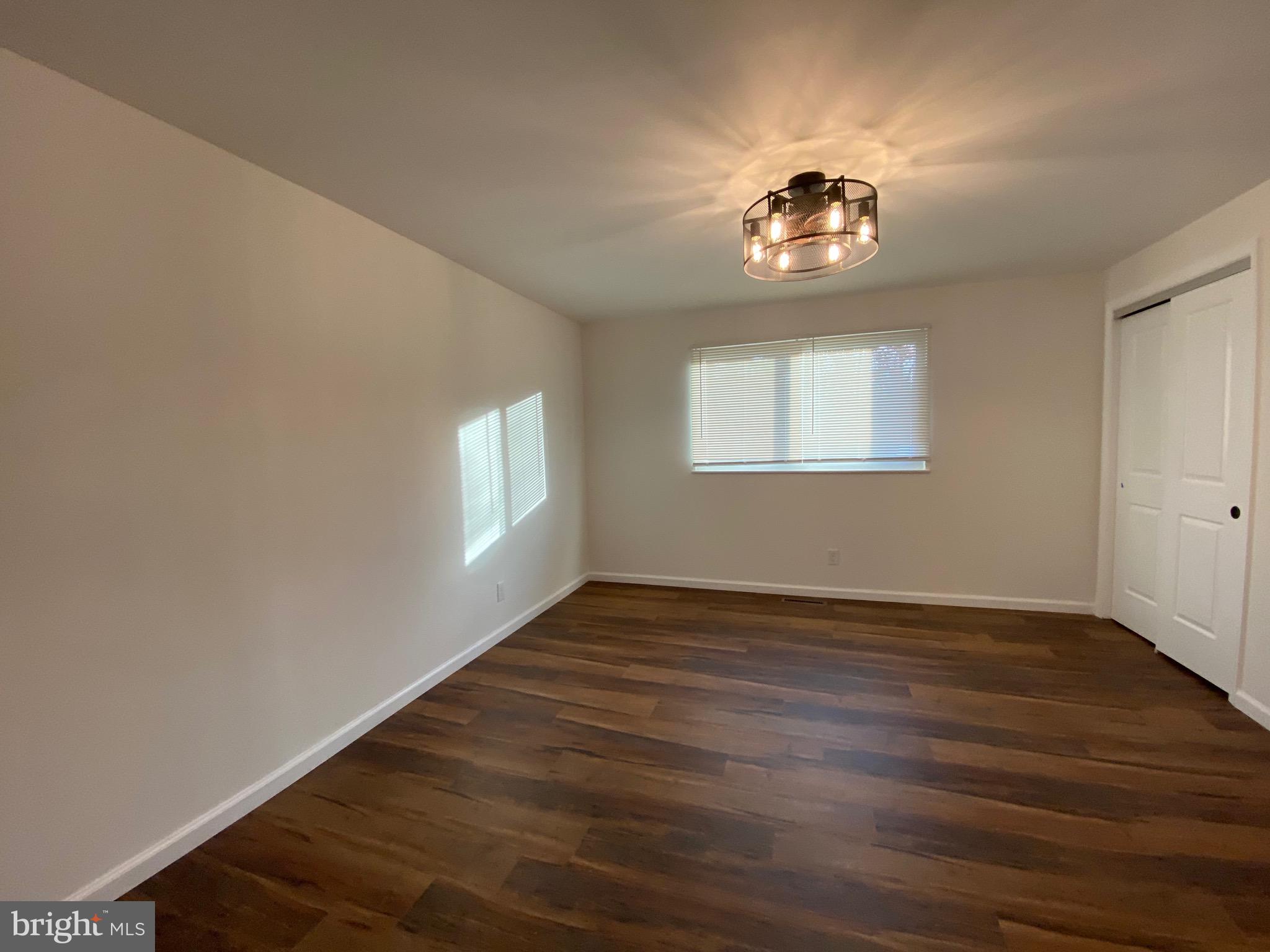 SPRINGBROOK - Residential