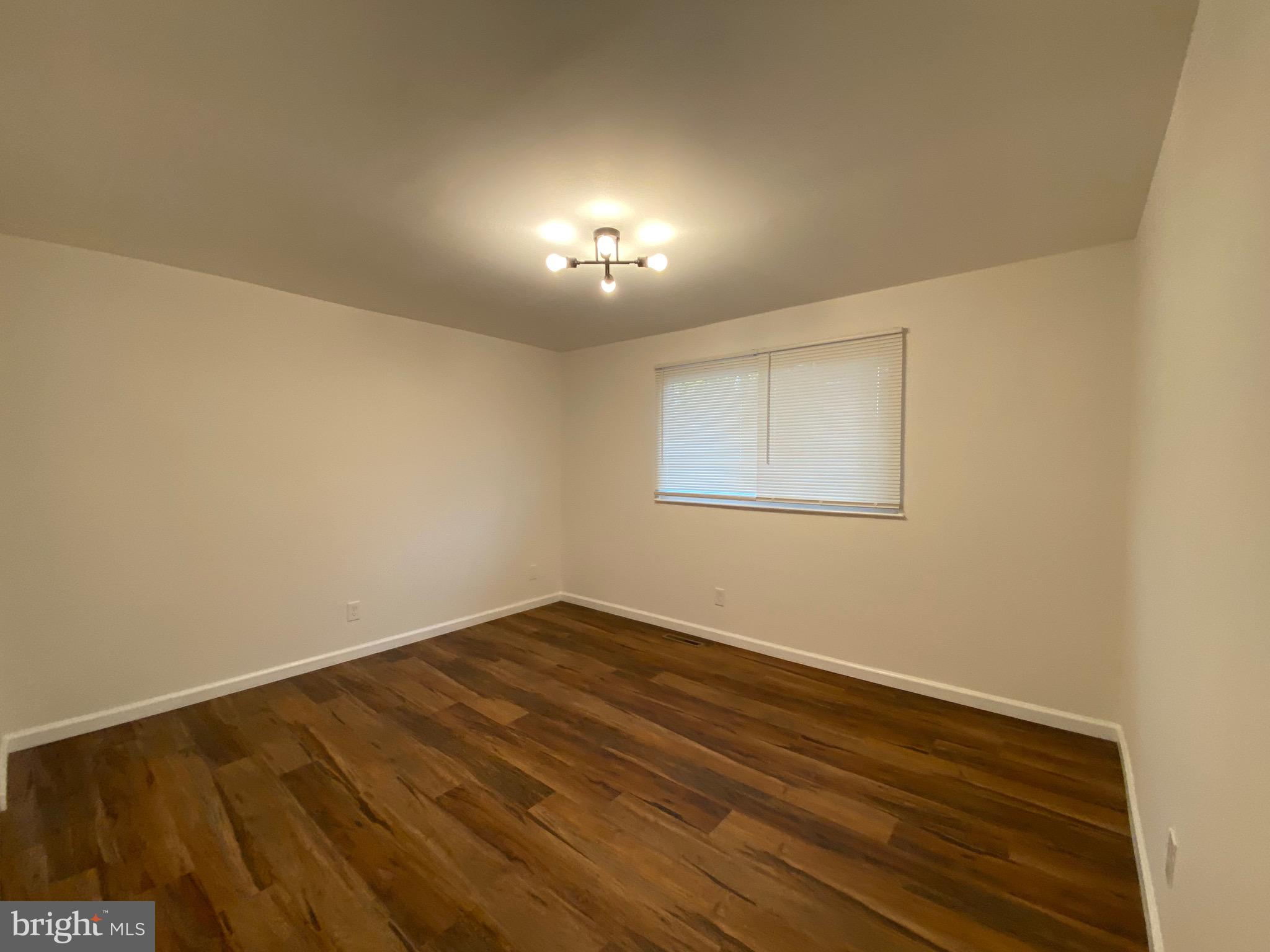 SPRINGBROOK - Residential