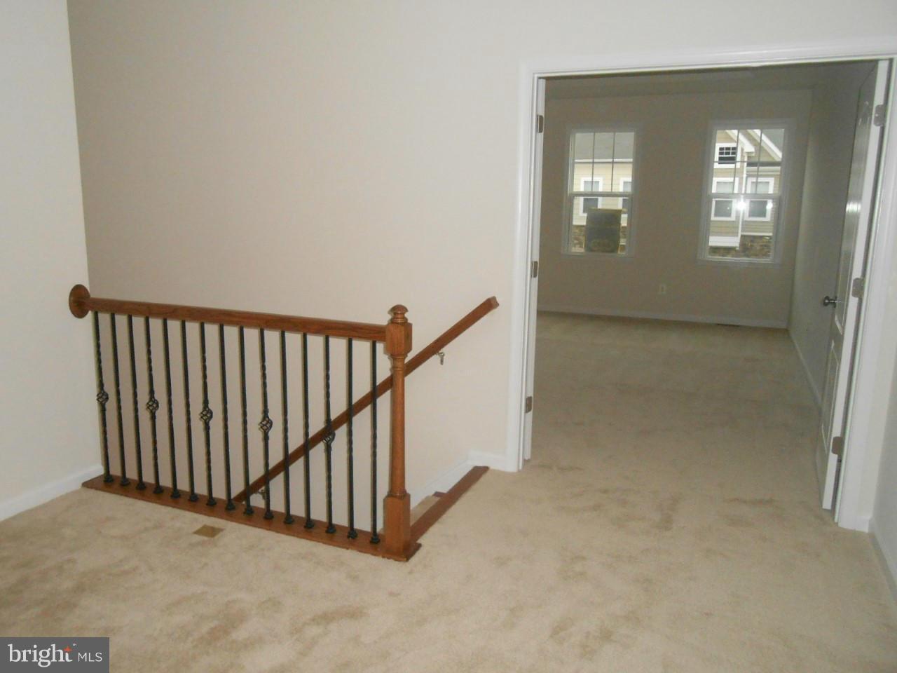 BRAMBLETON LANDBAY 3 - Residential Lease