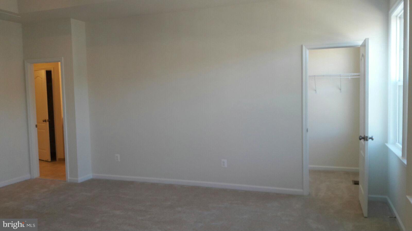 BRAMBLETON LANDBAY 3 - Residential Lease