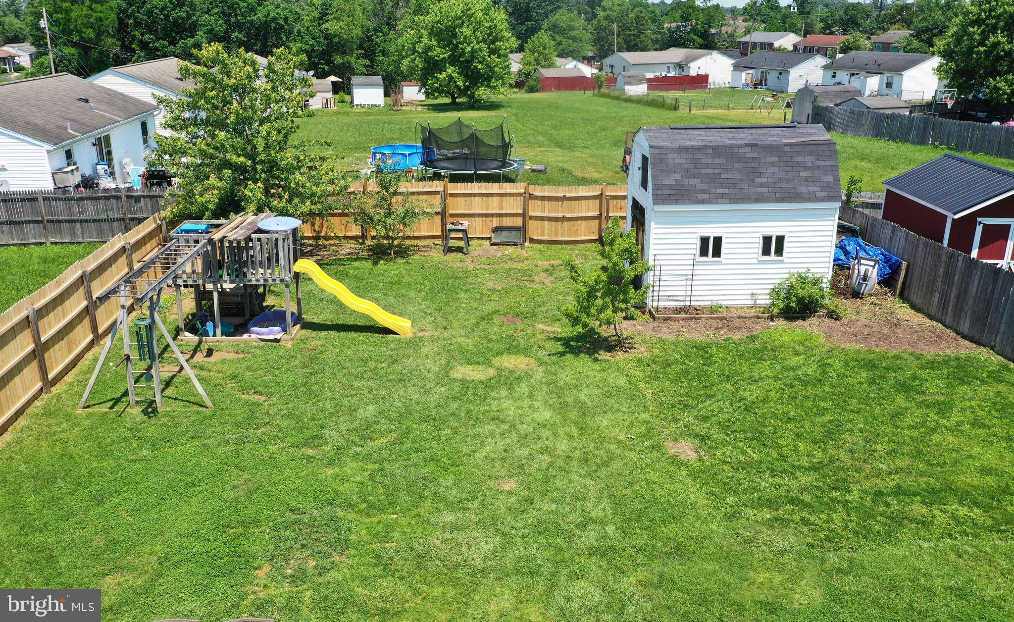 COUNTRY PARK - Residential