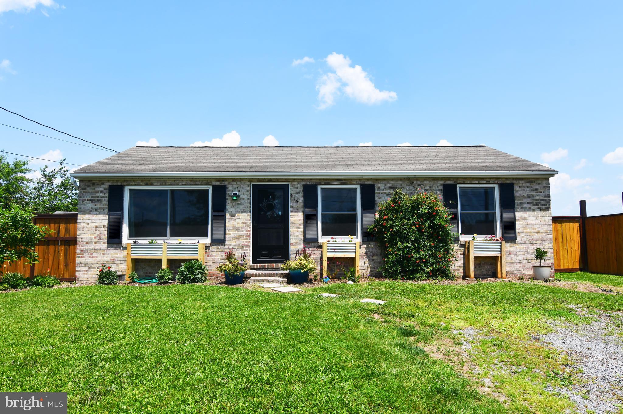 COUNTRY PARK - Residential