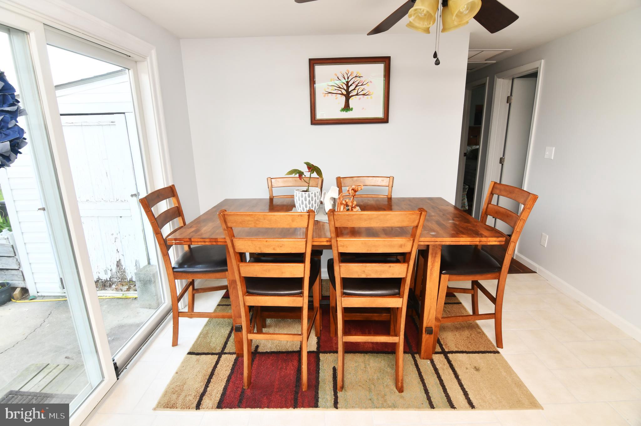 COUNTRY PARK - Residential