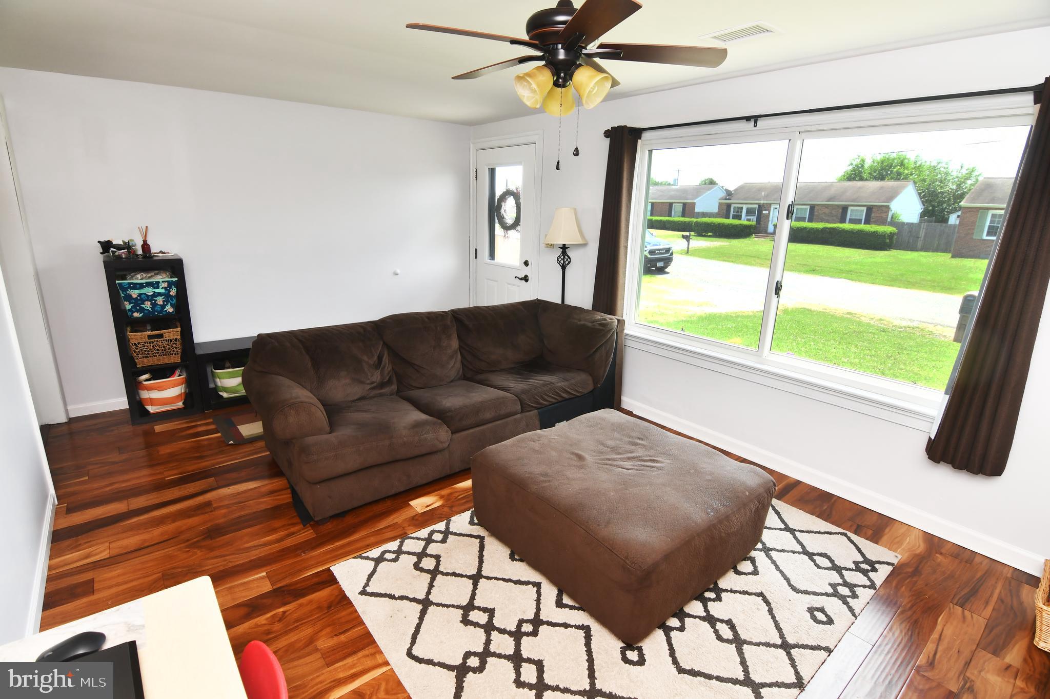 COUNTRY PARK - Residential