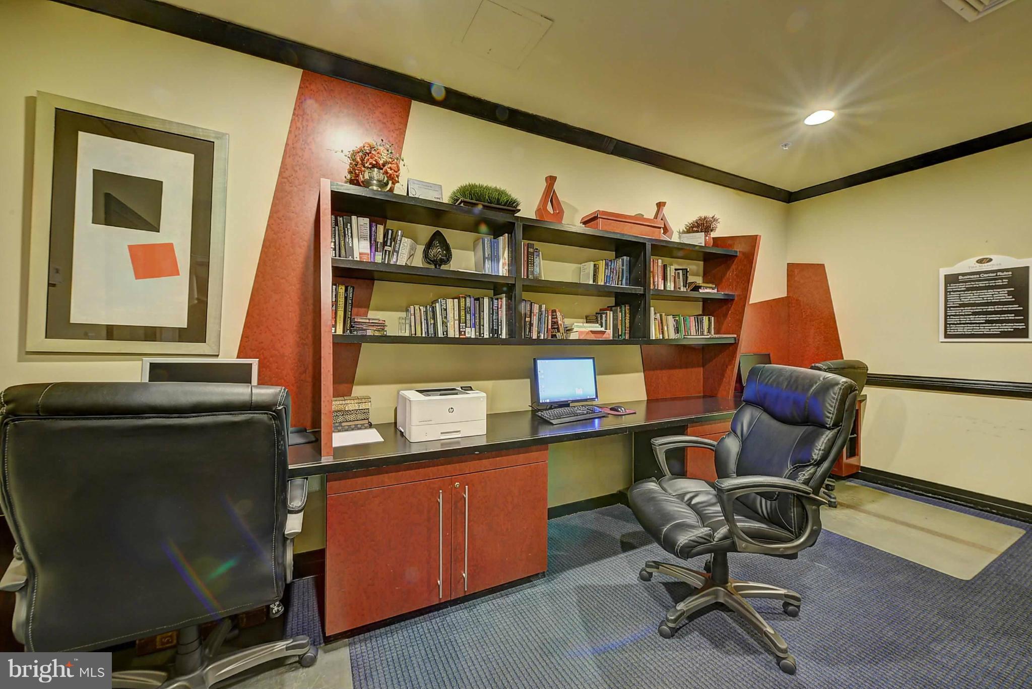 MARQUIS AT VIENNA STATION - Residential