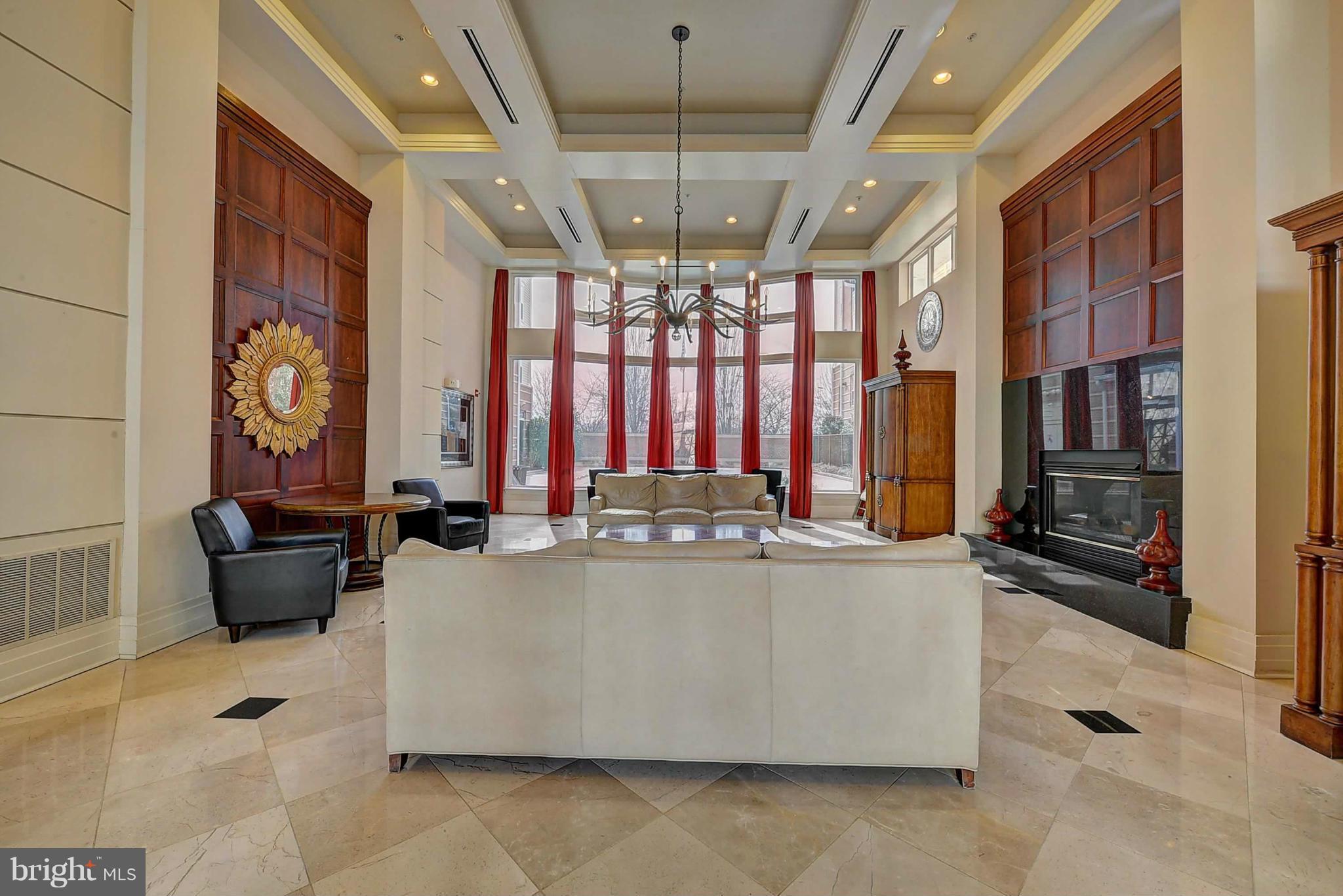 MARQUIS AT VIENNA STATION - Residential