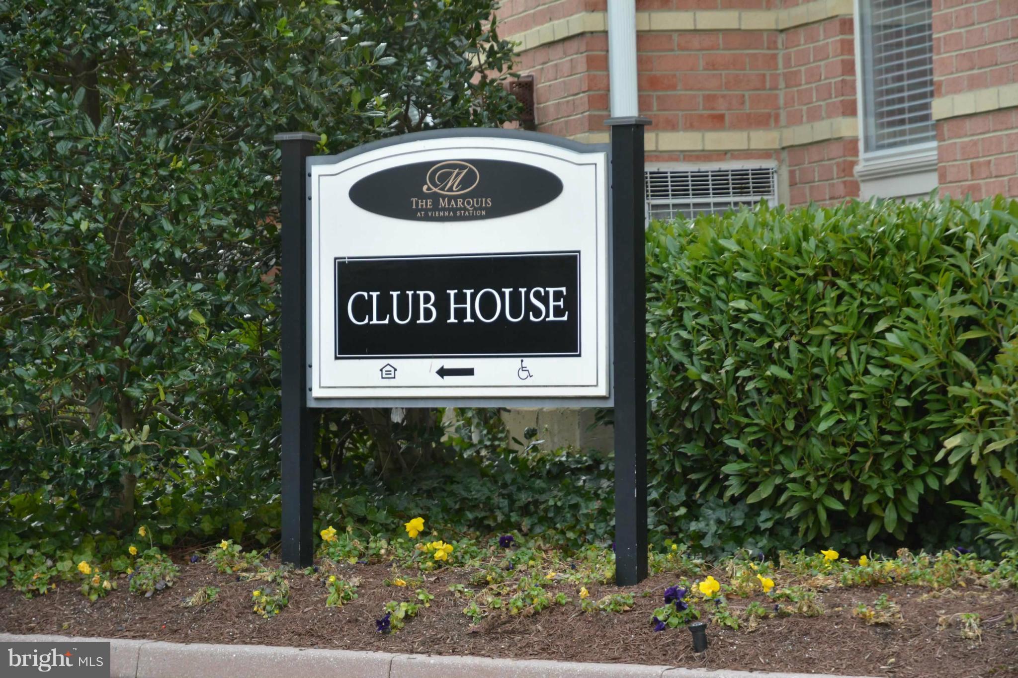 MARQUIS AT VIENNA STATION - Residential