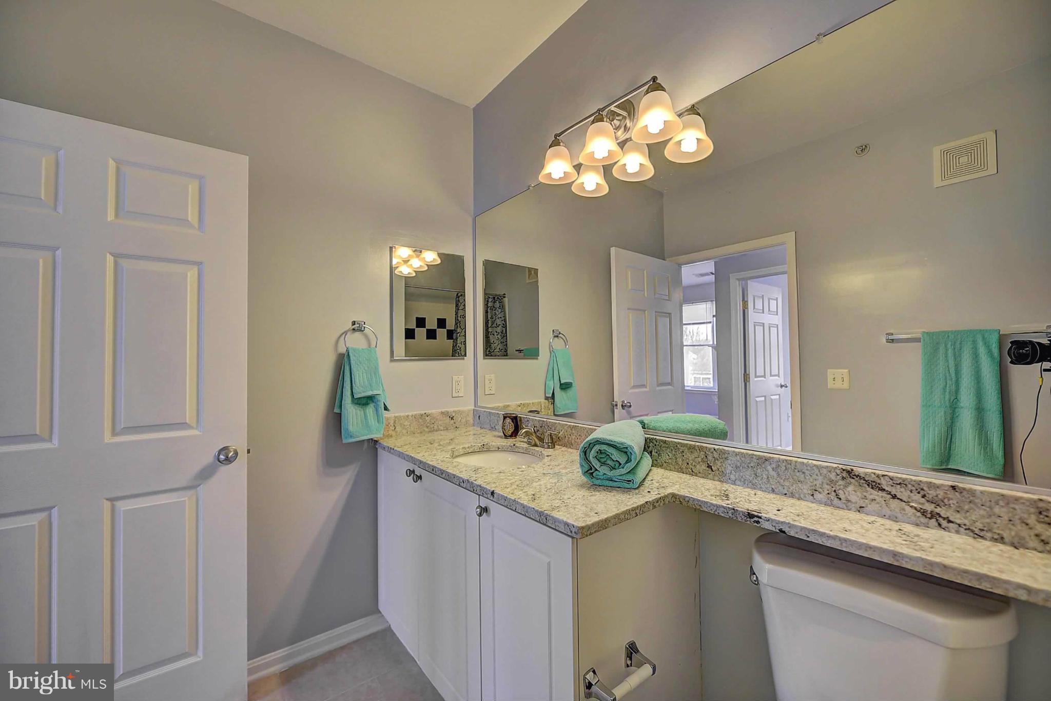 MARQUIS AT VIENNA STATION - Residential