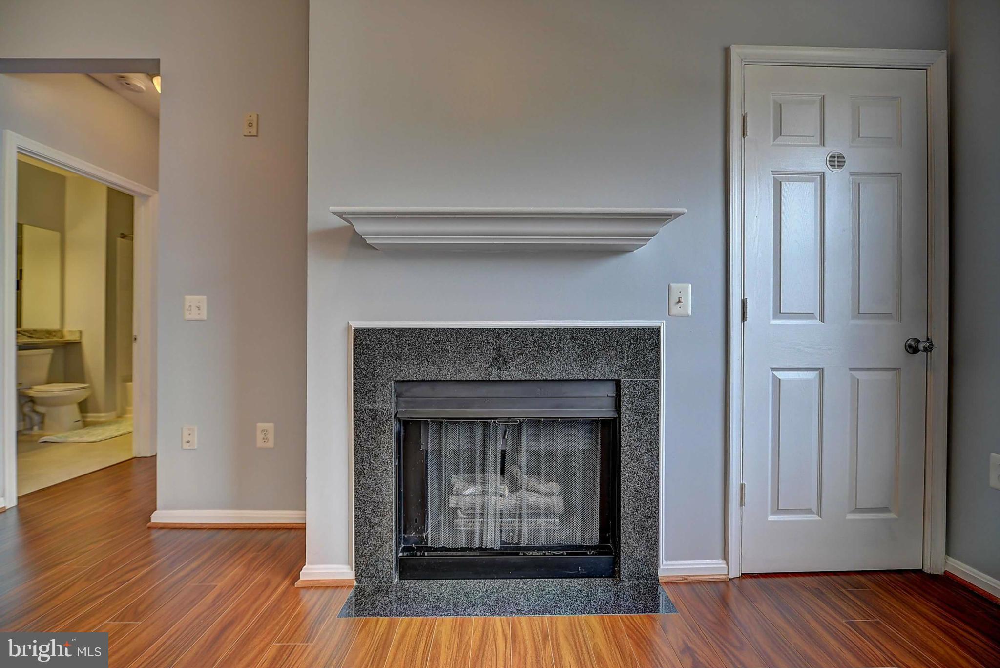 MARQUIS AT VIENNA STATION - Residential