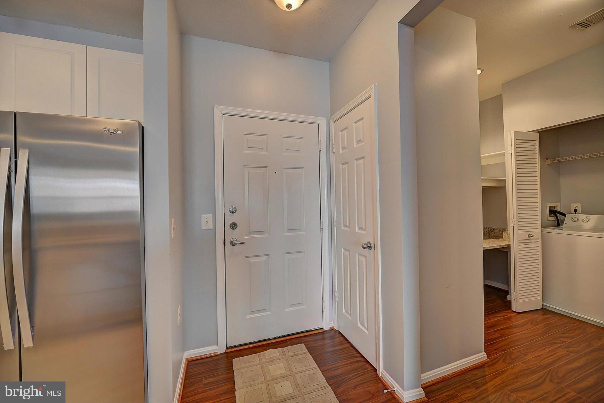 MARQUIS AT VIENNA STATION - Residential