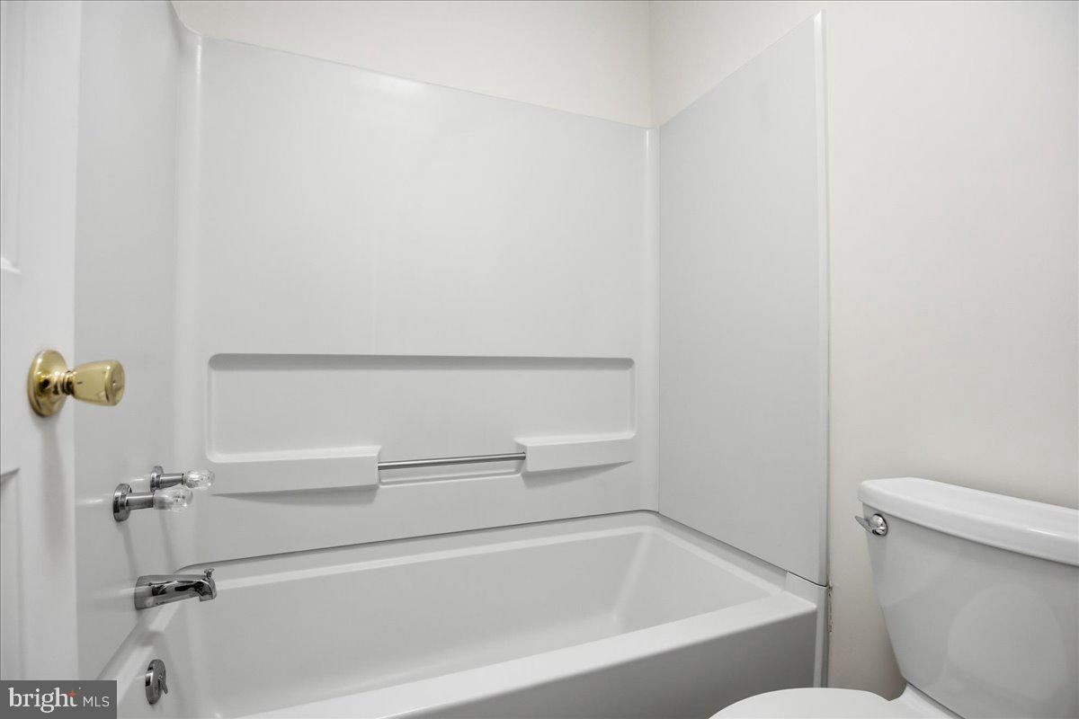 HAMPSHIRE - Residential