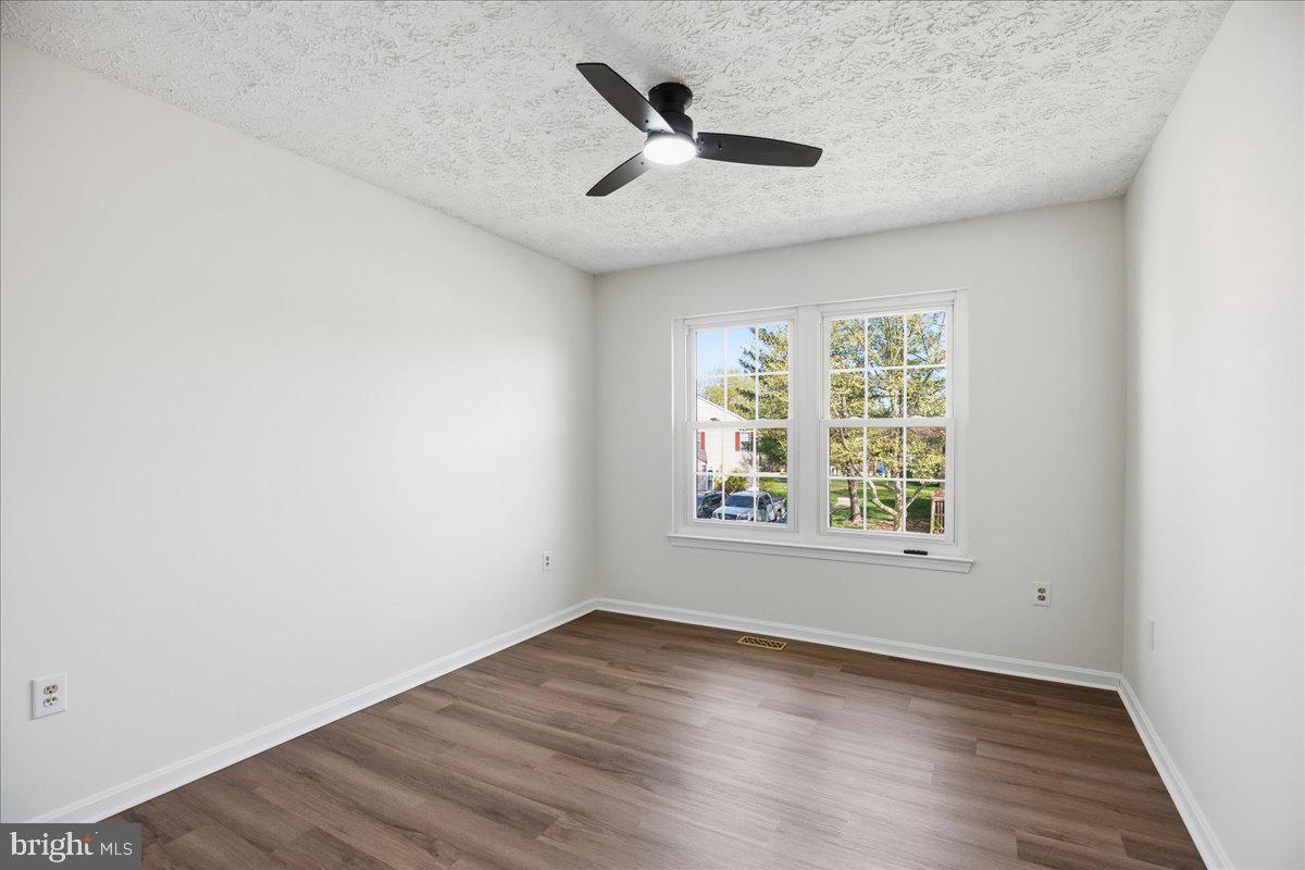 HAMPSHIRE - Residential