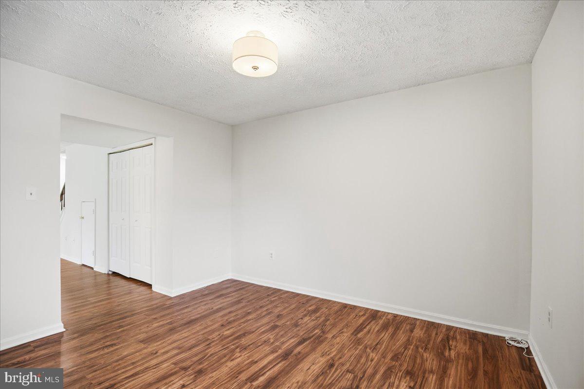 HAMPSHIRE - Residential