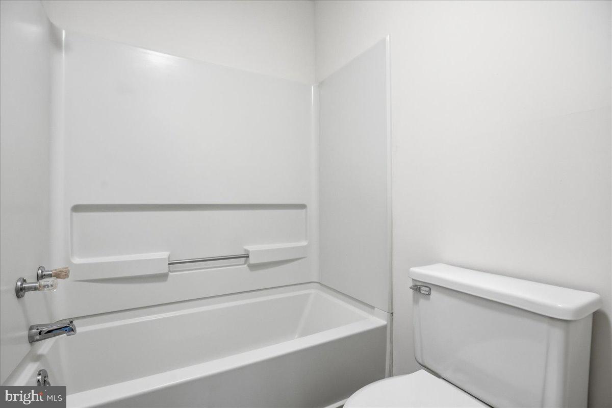 HAMPSHIRE - Residential