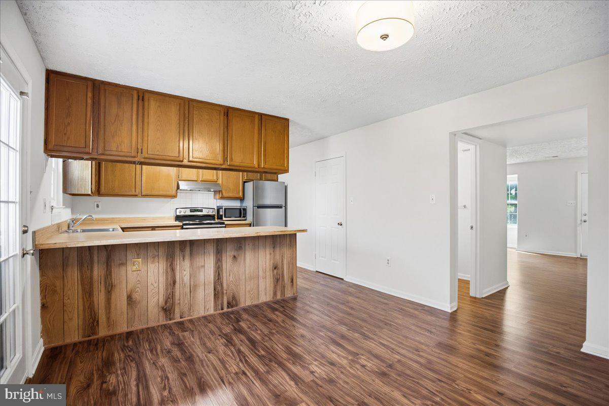 HAMPSHIRE - Residential