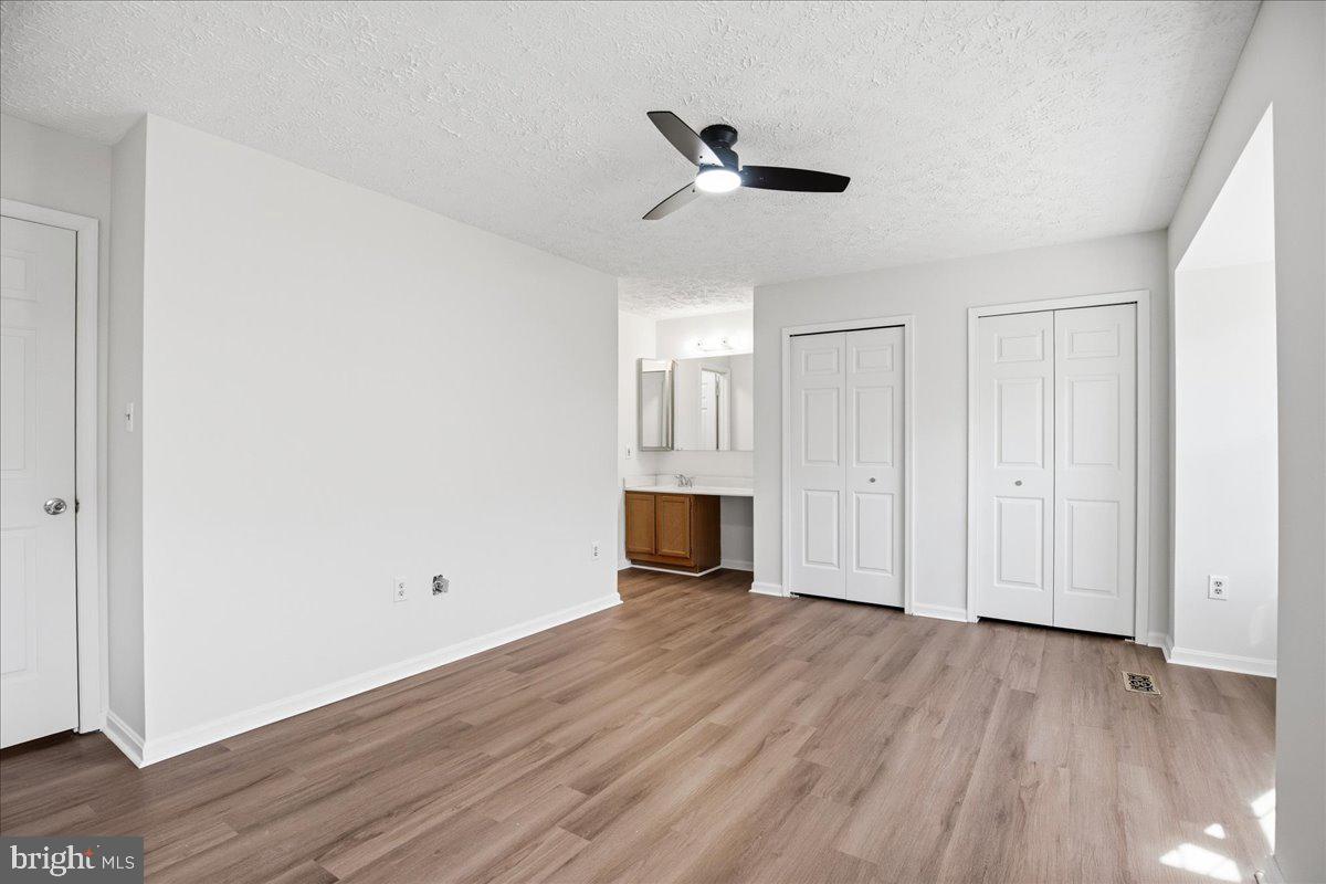 HAMPSHIRE - Residential