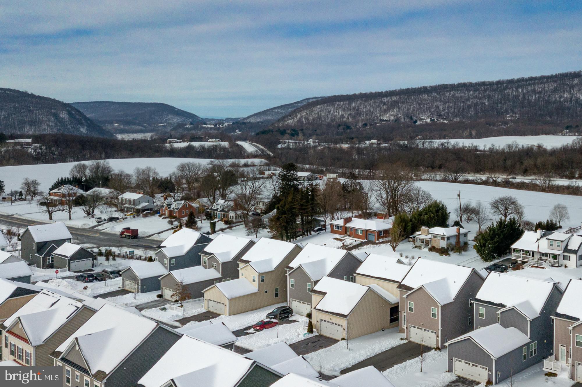 BRUNSWICK CROSSING - Residential