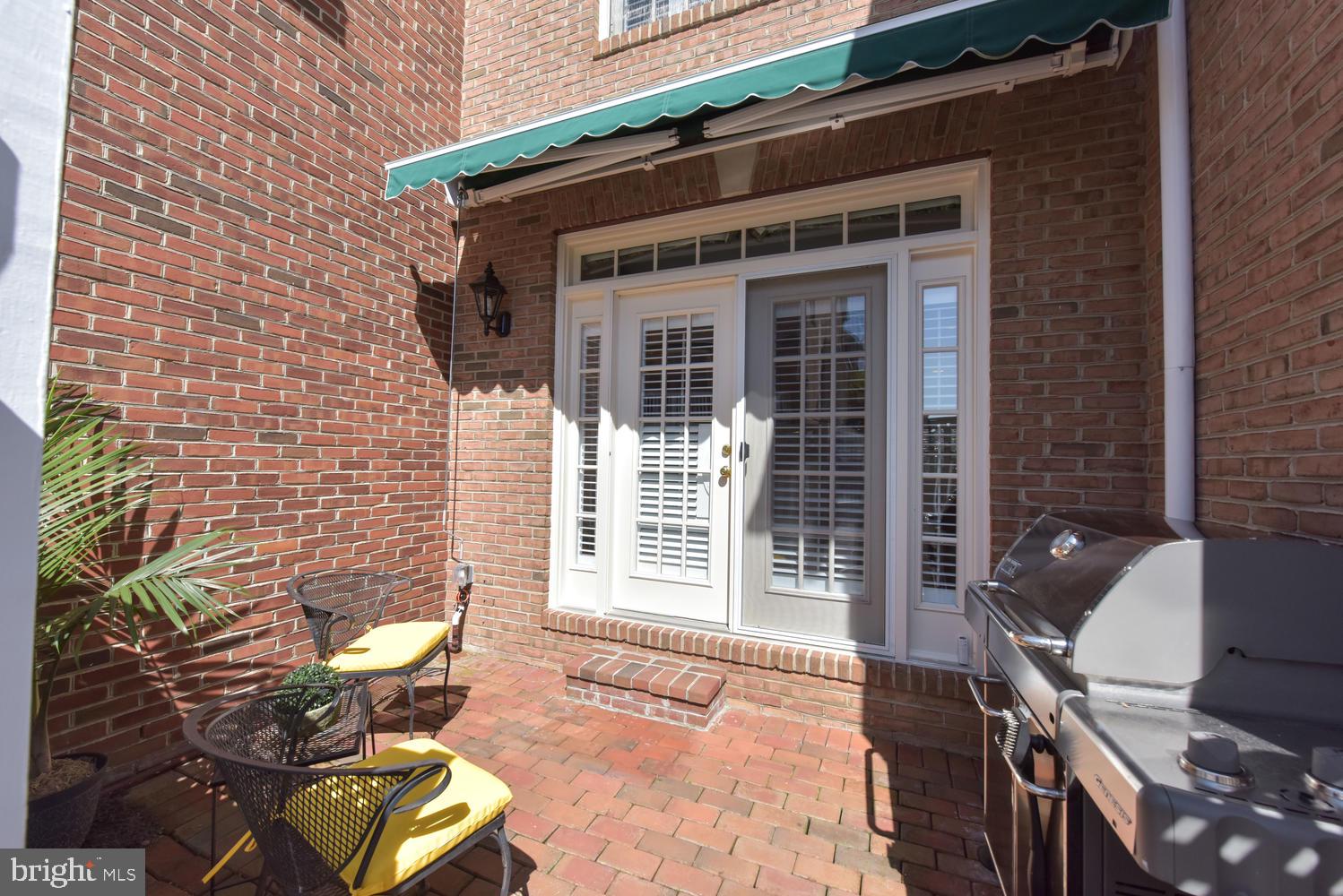 OLD TOWN VILLAGE - Residential