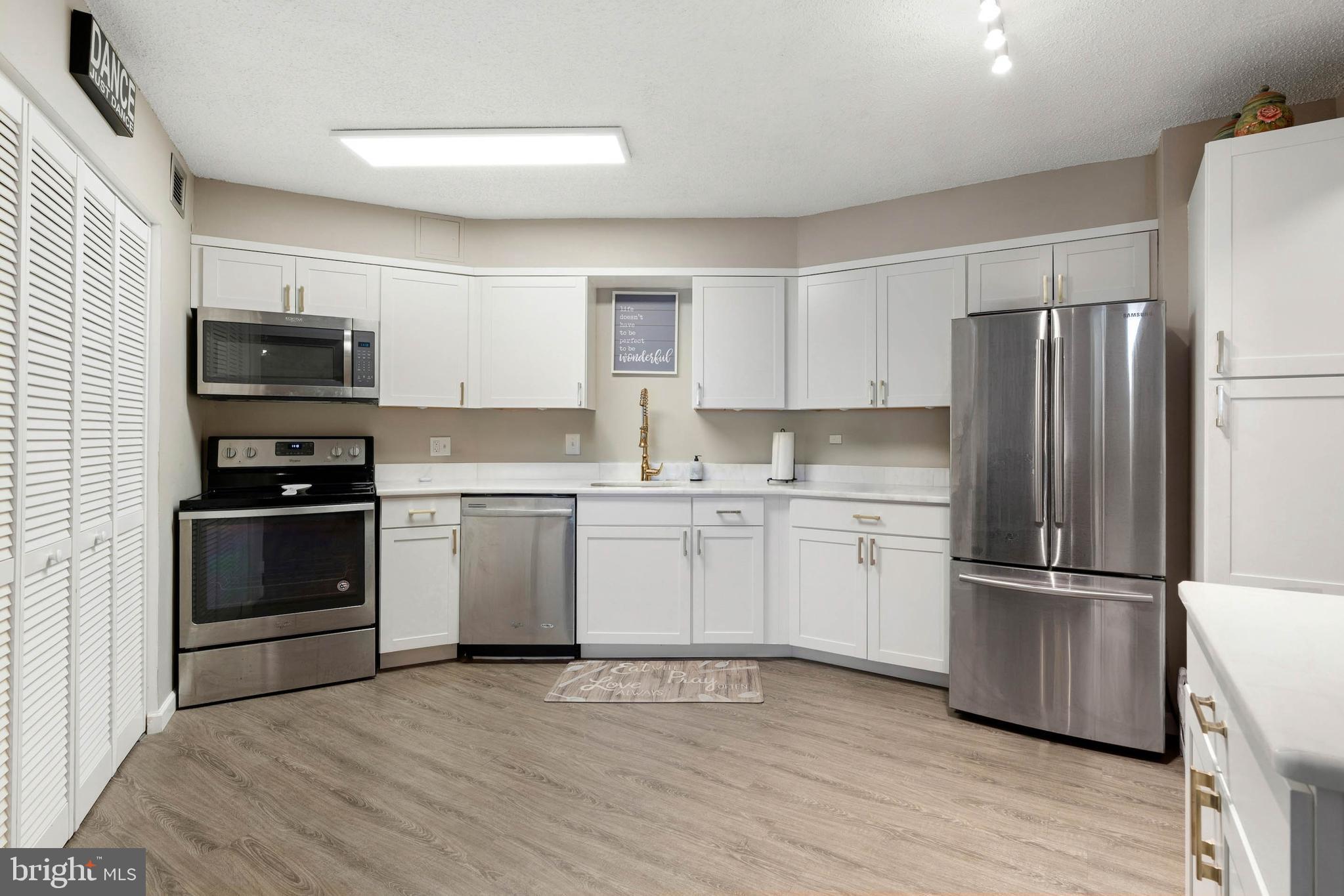 205 E JOPPA ROAD 1507