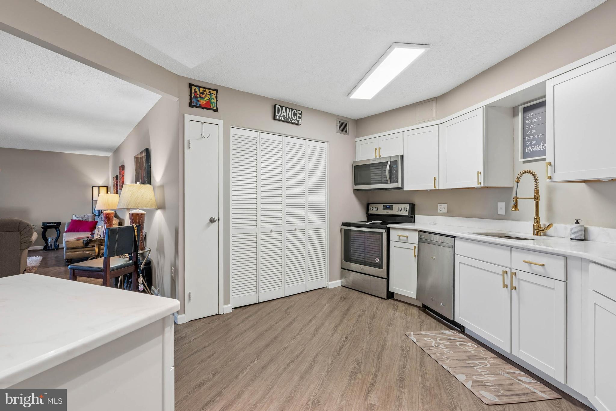 205 E JOPPA ROAD 1507