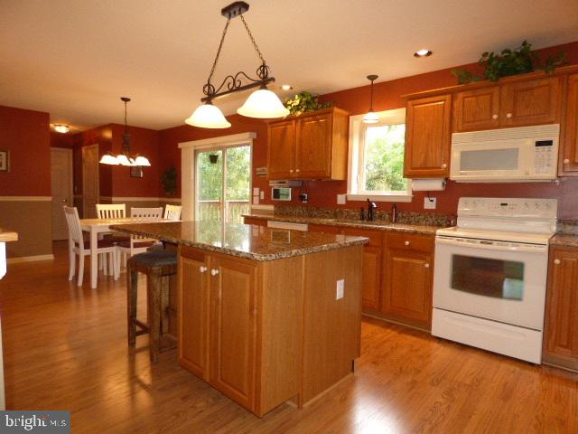 DEW DROP MEADOWS - Residential