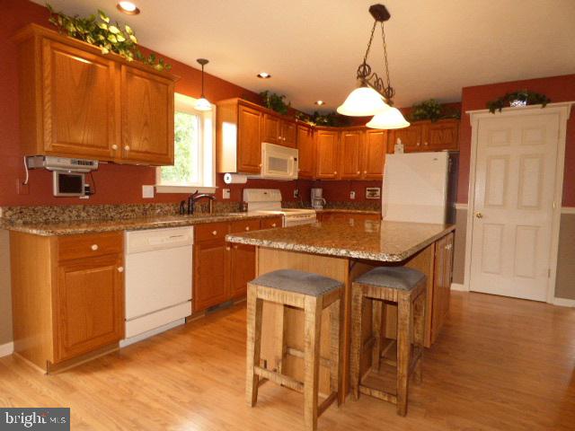 DEW DROP MEADOWS - Residential