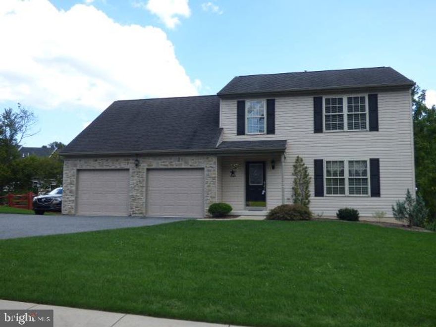 It's your lucky day! Mr. & Mrs. Clean are moving and leaving their impeccable 3BR, 2.5BA home for someone else to call home! Go ahead and bring the white gloves! Fall in love with the beautiful granite kit open to the living room. Relax on the deck overlooking a nice backyard with stream. There's even room to expand in the walk-out lower and wait until you see the finished garage! Cul-de-sac lot, minutes to I83 and convenience! Dallastown Schools