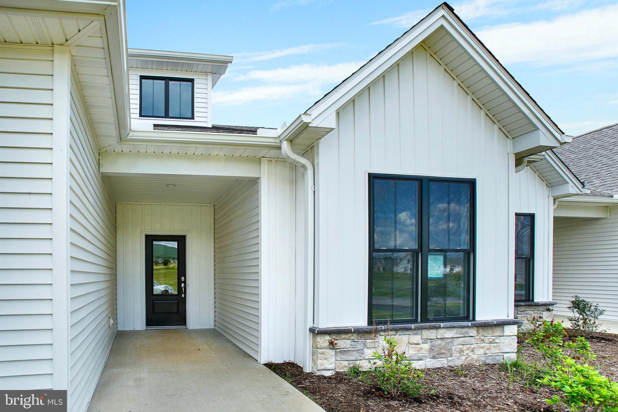 4575 RANGE RUNNER DRIVE