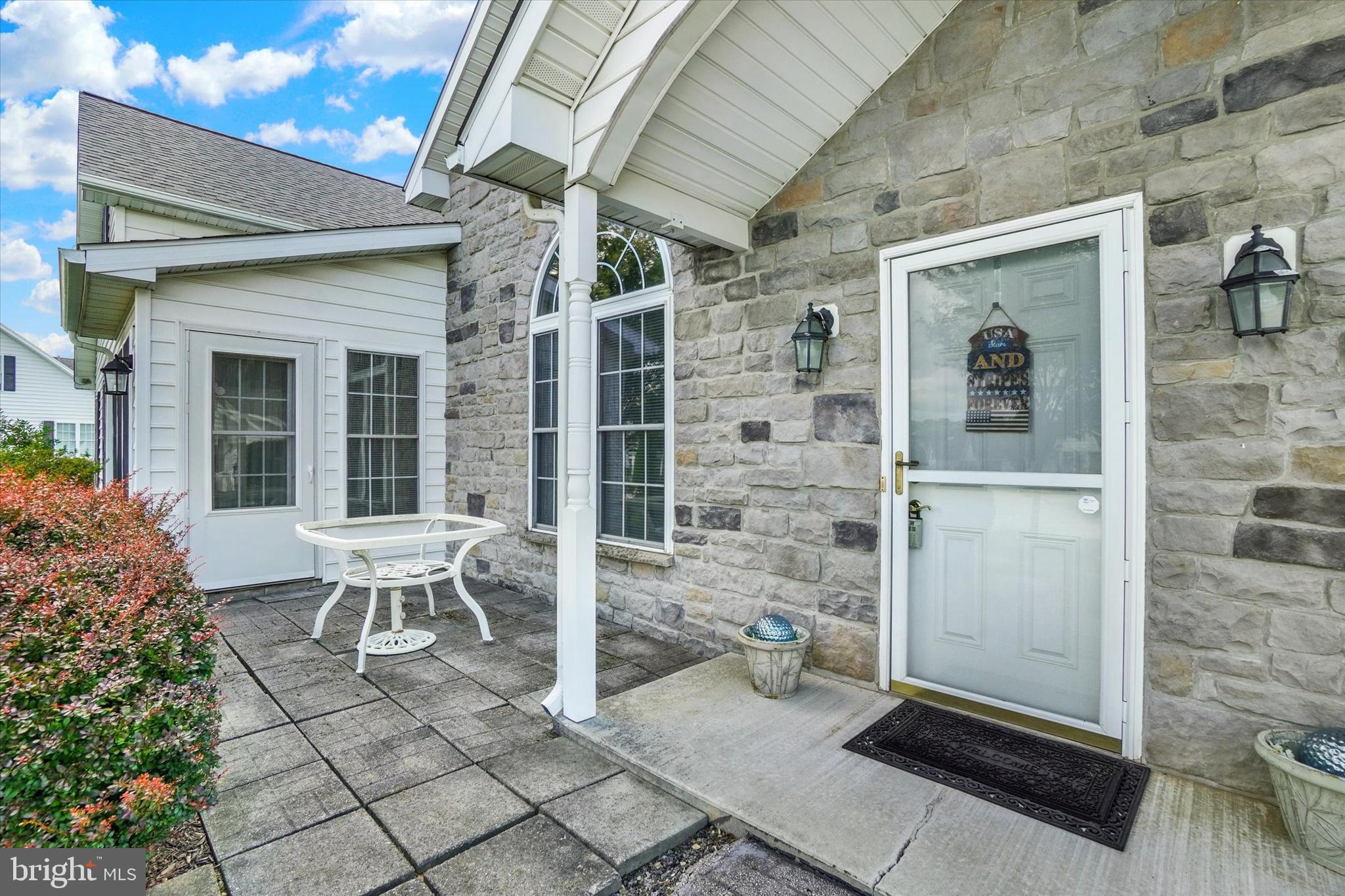 2170 KNOB HILL ROAD