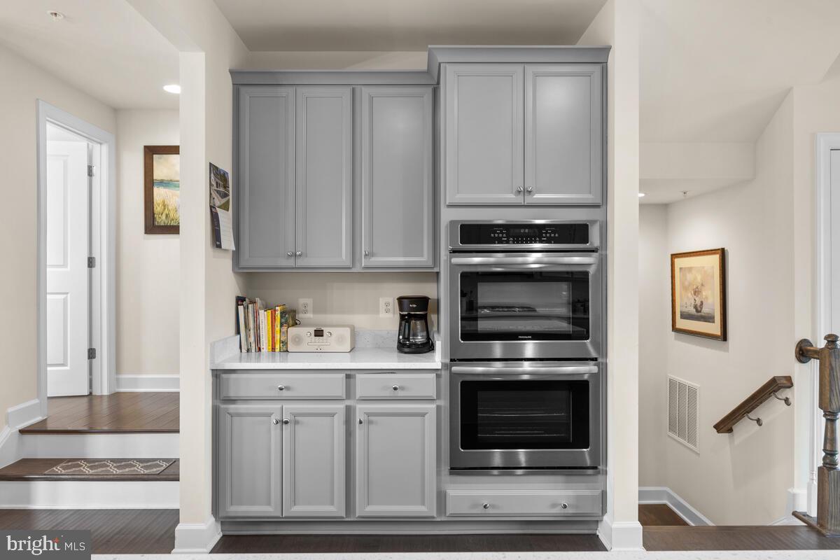 PARKSIDE AT WESTPHALIA - Residential