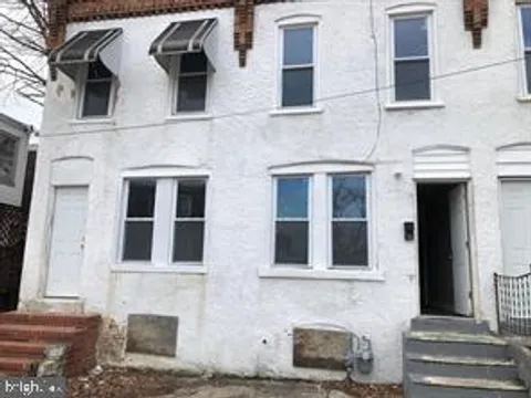 704 Lincoln Street, Chester, PA 19013 - MLS#: PADE2087586