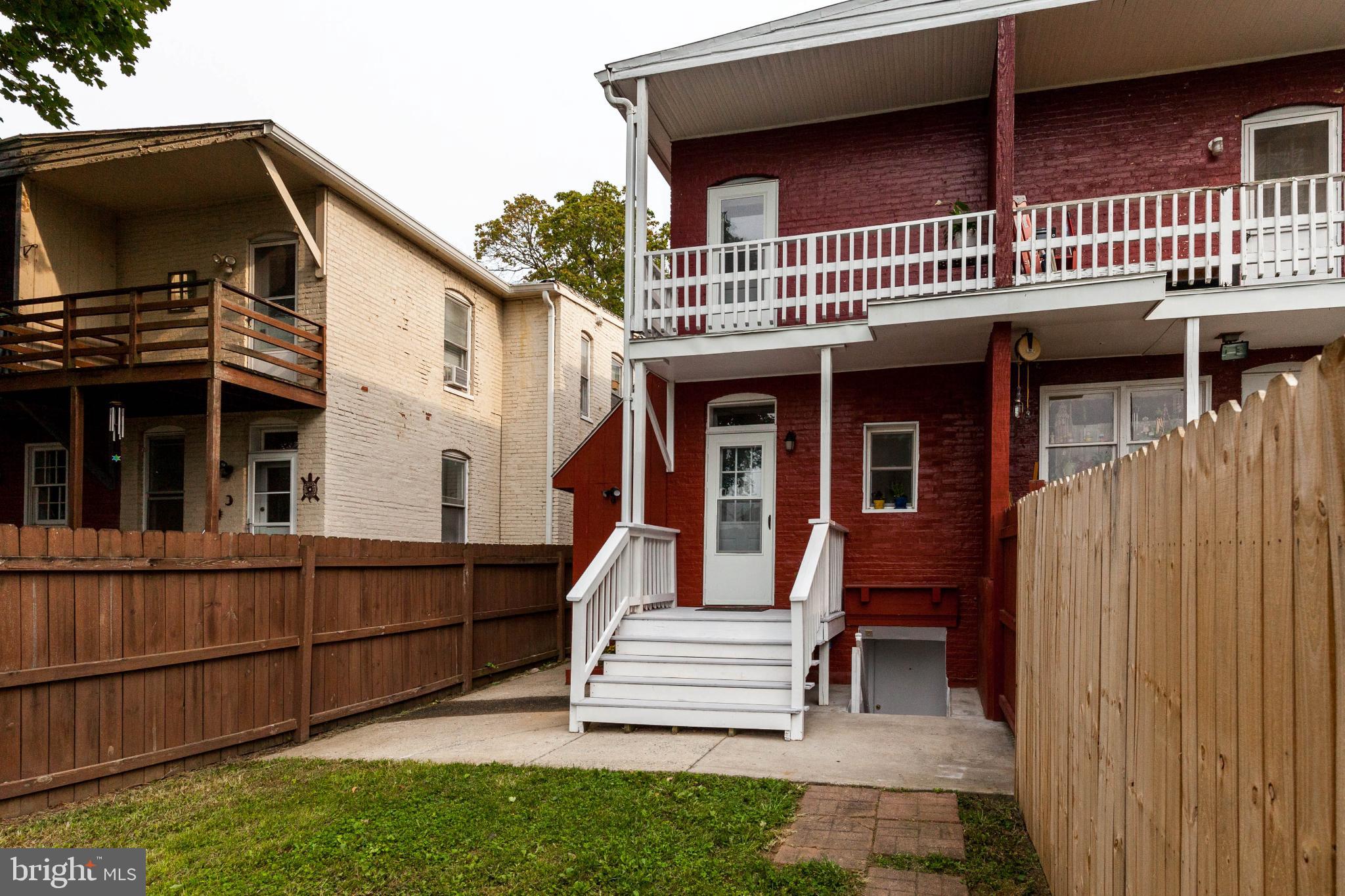 DOWNTOWN FREDERICK - Residential Lease