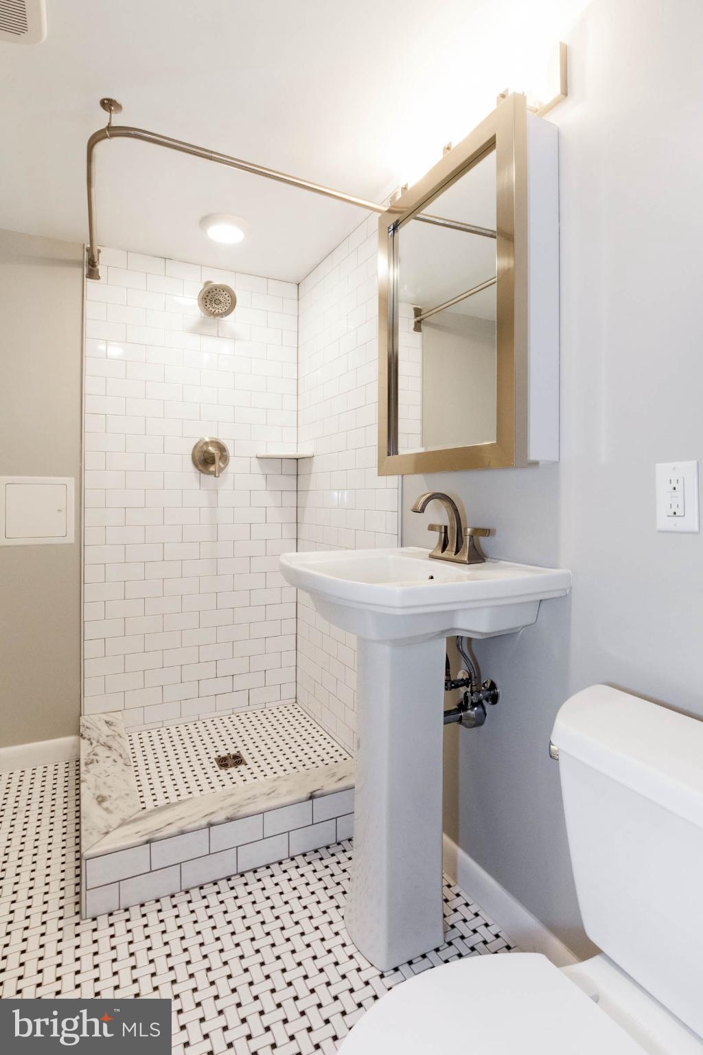 DOWNTOWN FREDERICK - Residential Lease