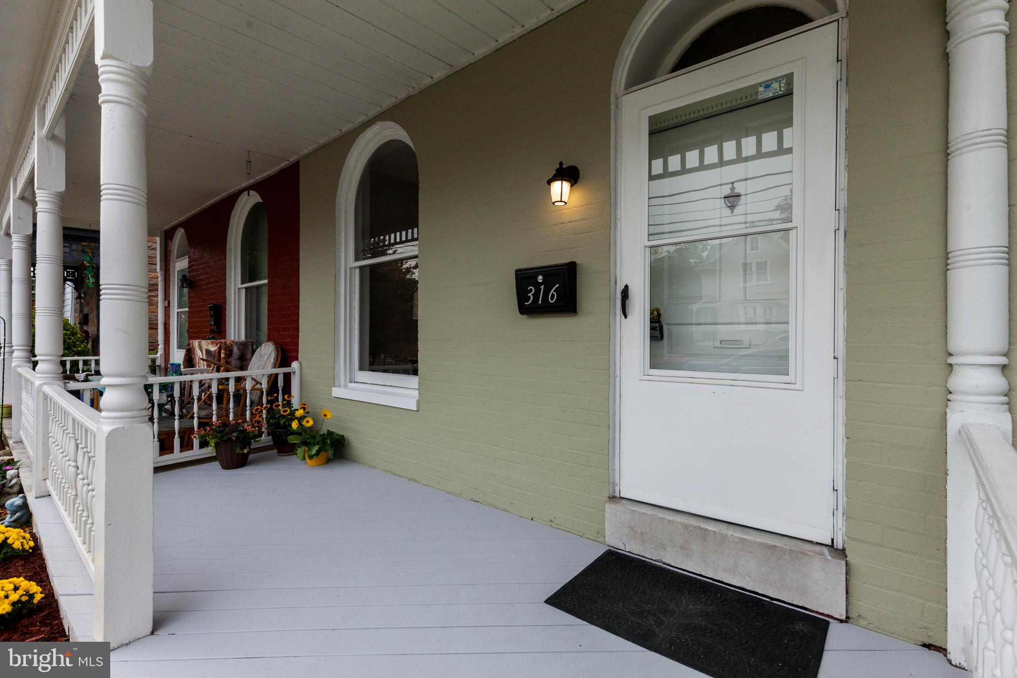 DOWNTOWN FREDERICK - Residential Lease