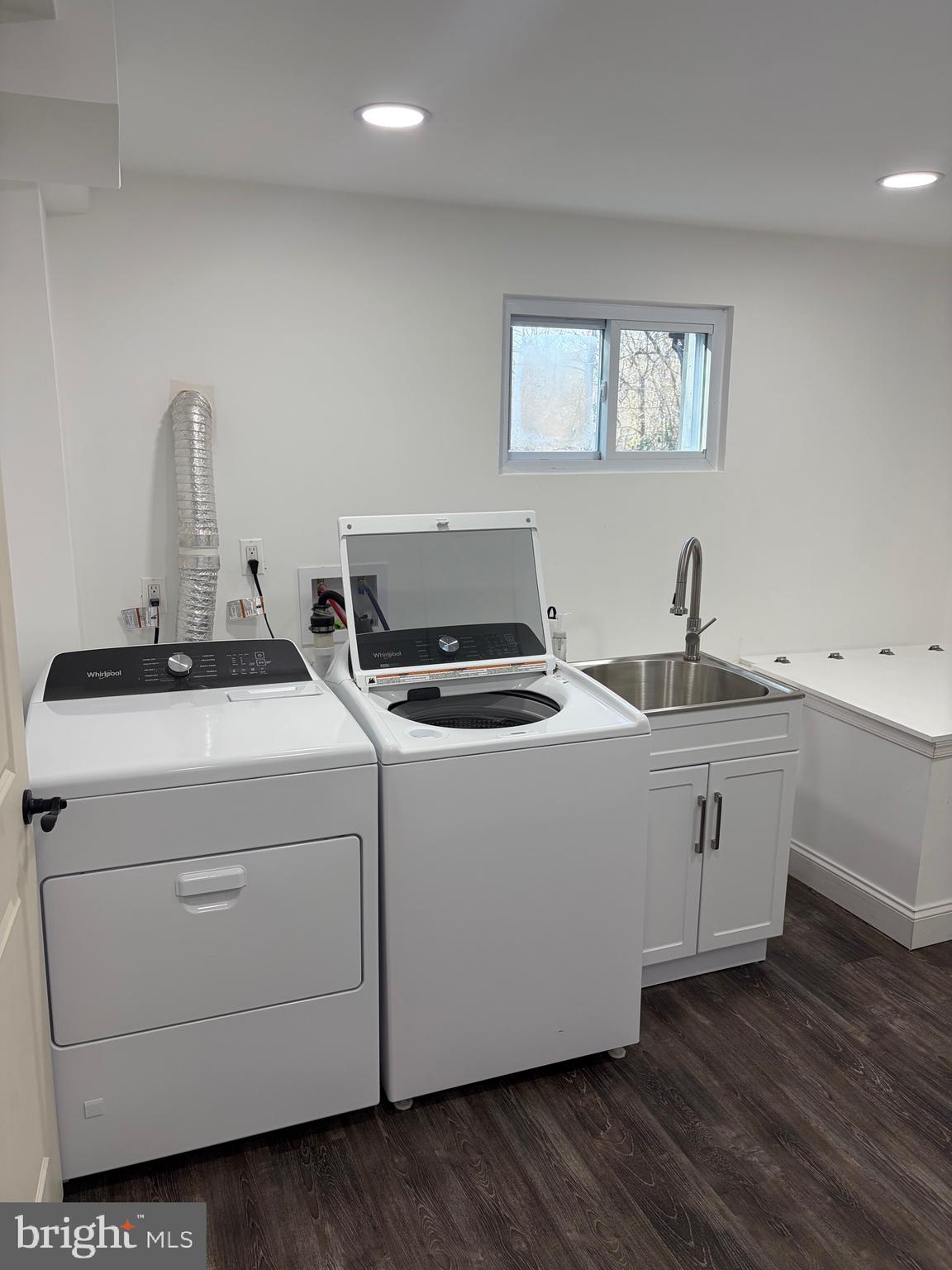 MULBERRY HILL - Residential Lease