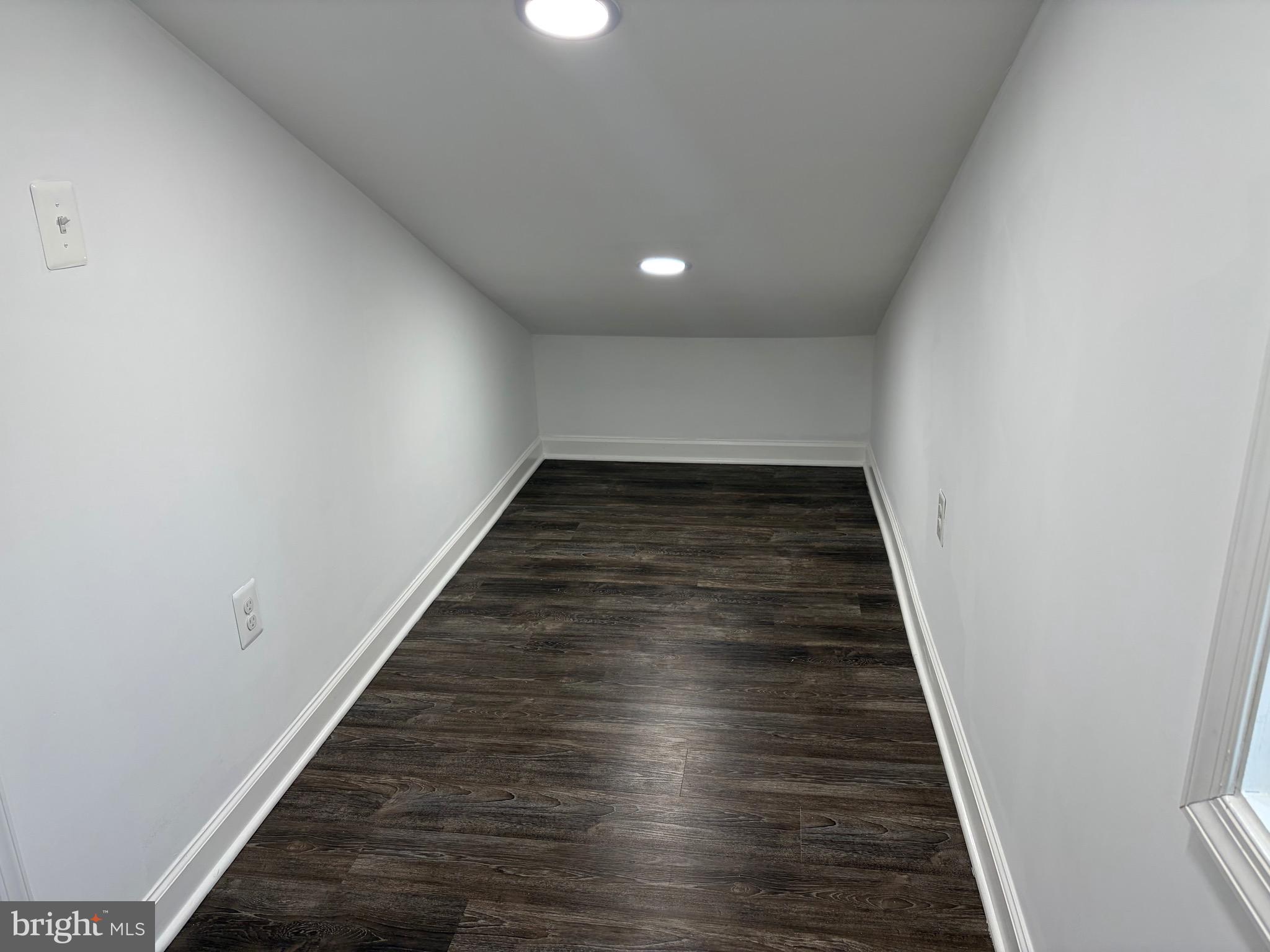 MULBERRY HILL - Residential Lease