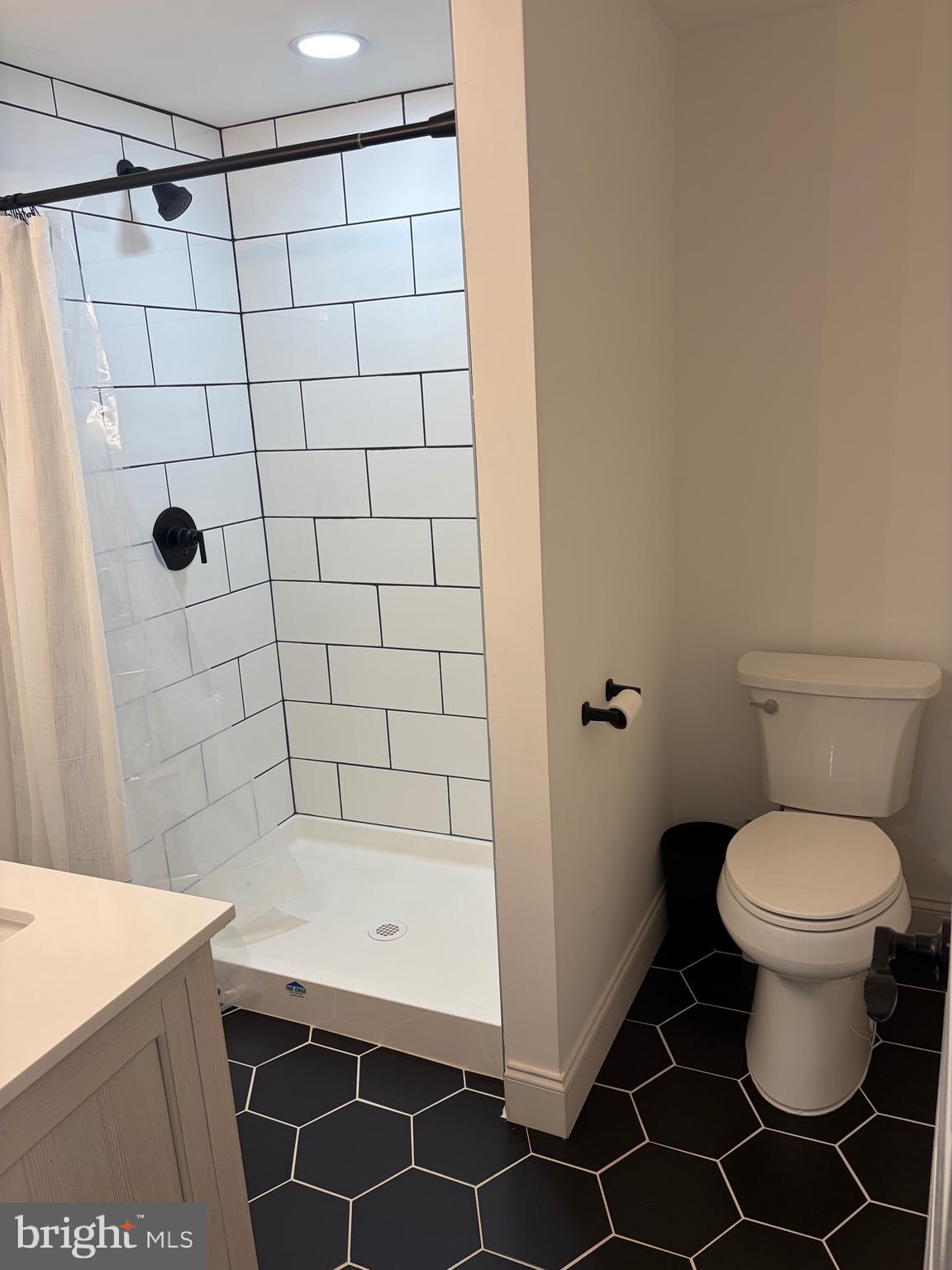 MULBERRY HILL - Residential Lease