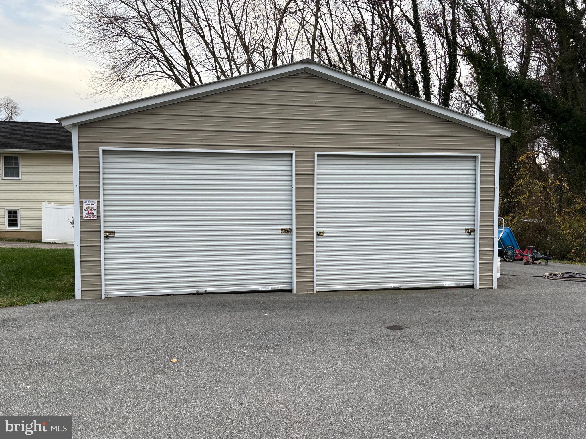 MULBERRY HILL - Residential Lease